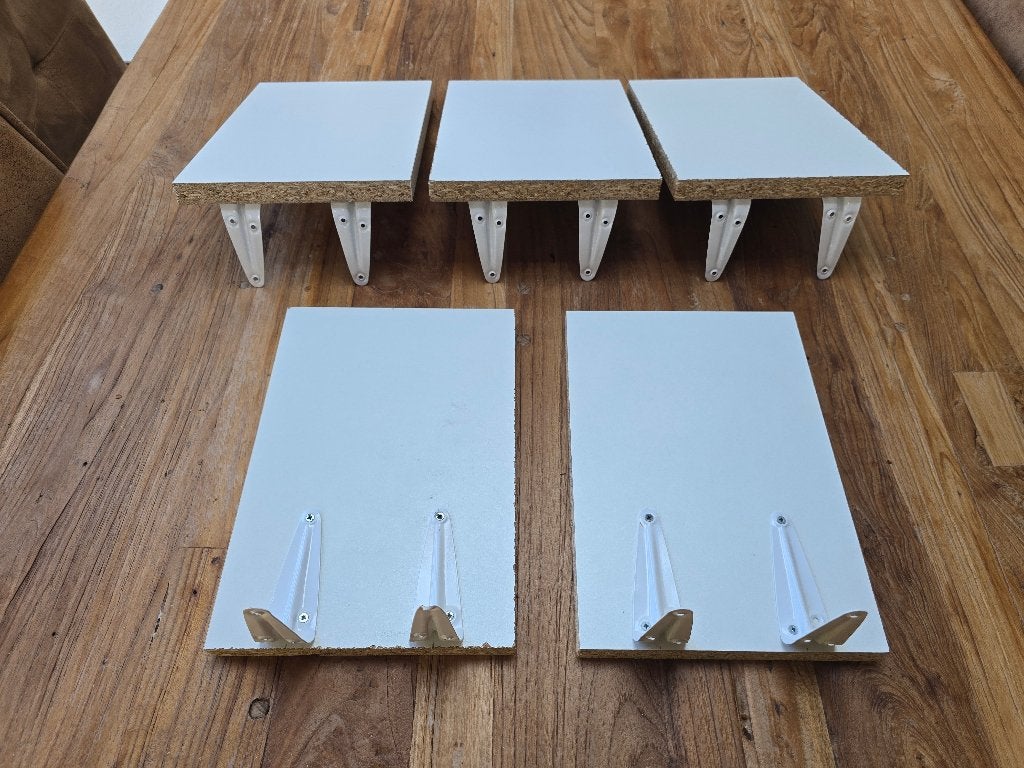 Set van 5 witte plankjes met dragers, Ophalen of Verzenden, Gebruikt