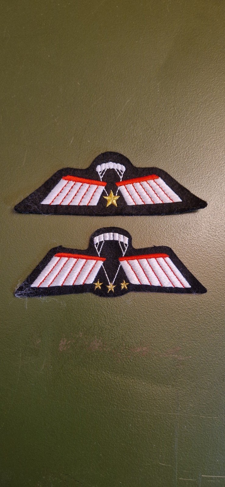 Parawings 2, Verzamelen, Militaria | Algemeen, Ophalen of Verzenden, Landmacht, Nederland, Lintje, Medaille of Wings