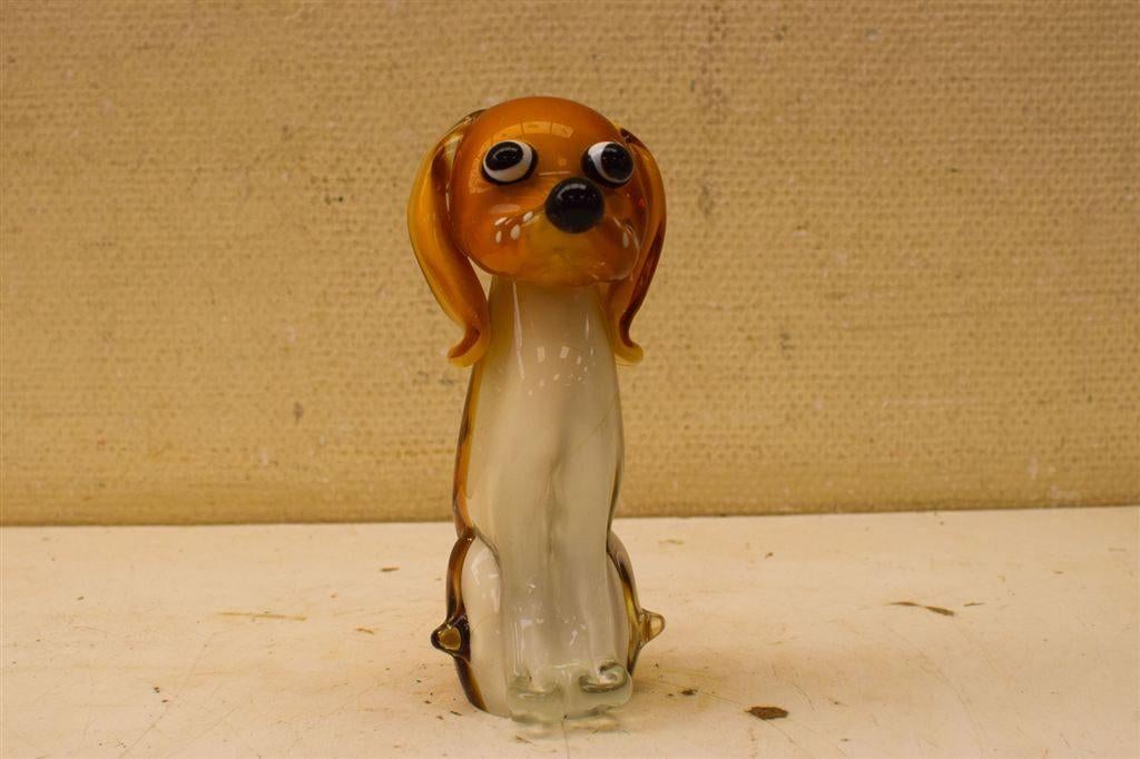 Glazen beeld van een Beagle 51211, Verzamelen, Beelden en Beeldjes, Gebruikt, Dier, Ophalen of Verzenden