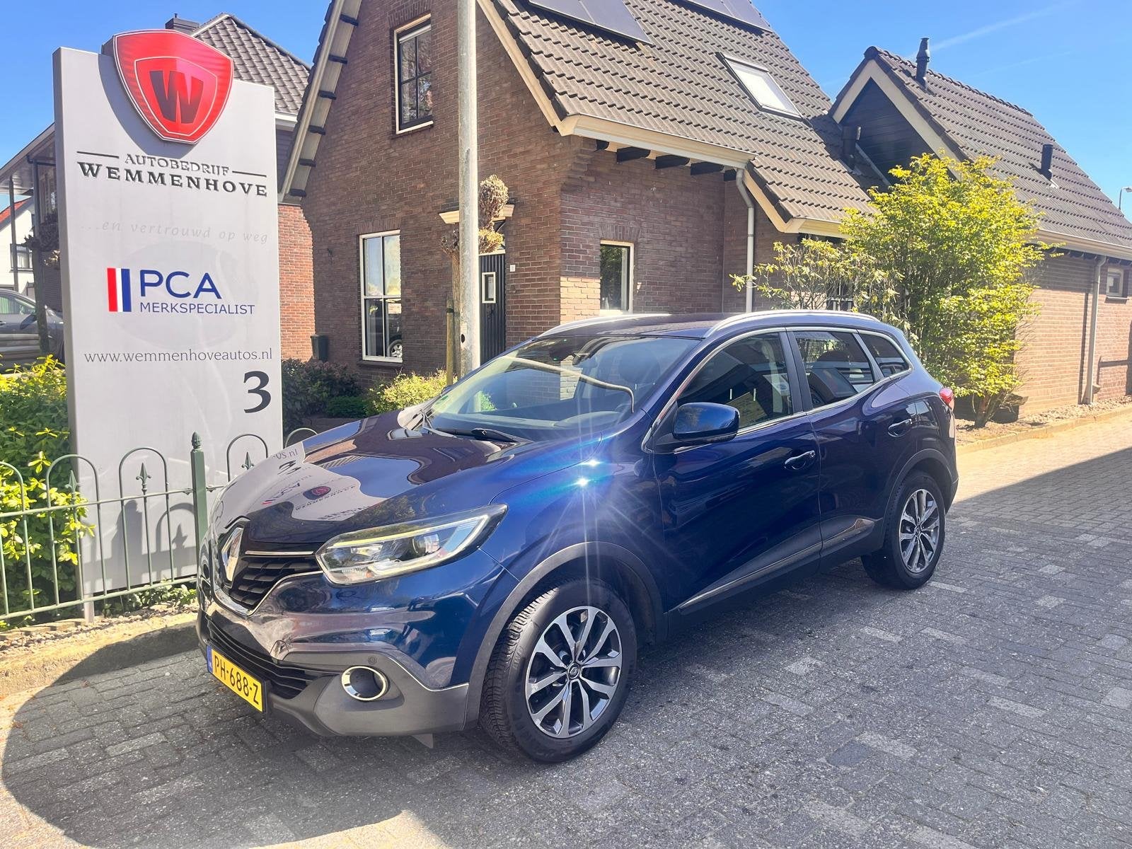 Renault Kadjar 1.2 TCe Limited Airco-Ecc/Alu wielen/Navi/El., Voorwielaandrijving, 4 cilinders, Blauw, Origineel Nederlands