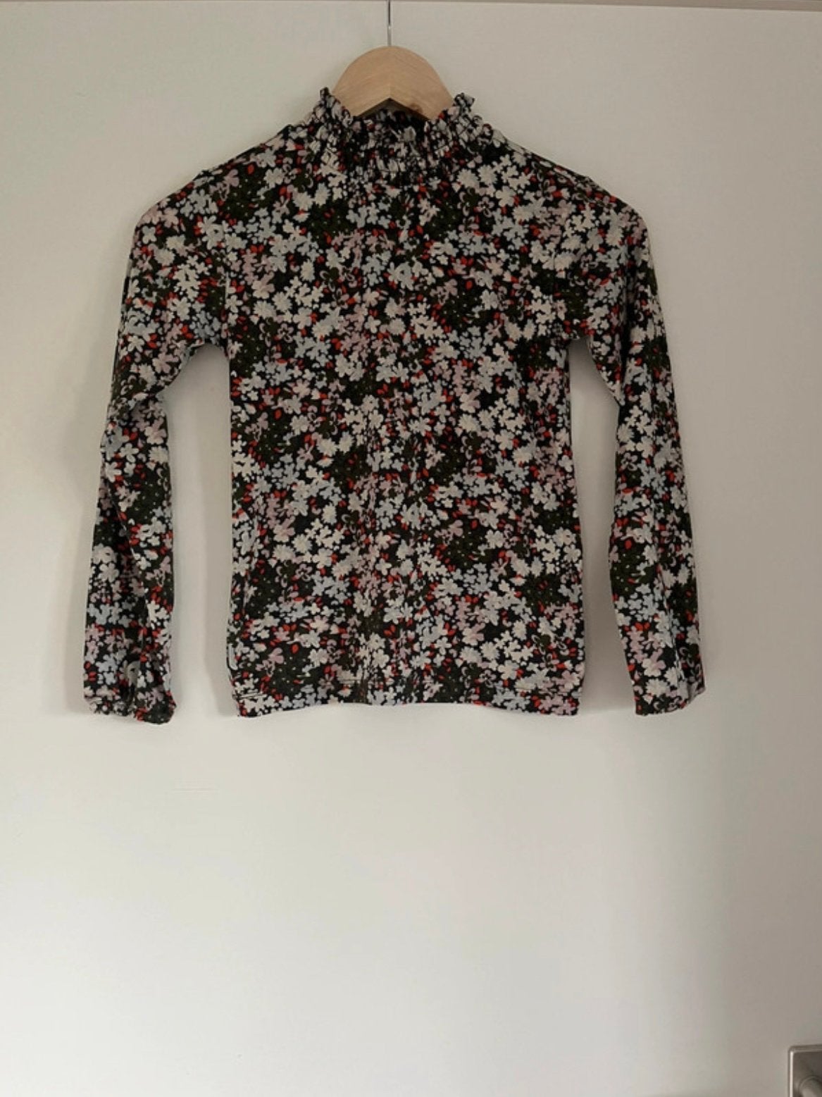 Meerkleurig t-shirt/ longsleeve bloemen, maat 134/140 Zeeman, Ophalen of Verzenden, Zo goed als nieuw, Meisje, Shirt of Longsleeve