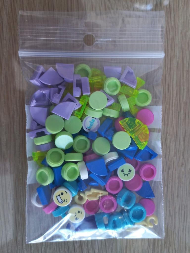 65% Korting op gebruikte Lego Dots 41946 Extra Dots Series 6, Overige thema's, Lego, Ophalen of Verzenden, Zo goed als nieuw