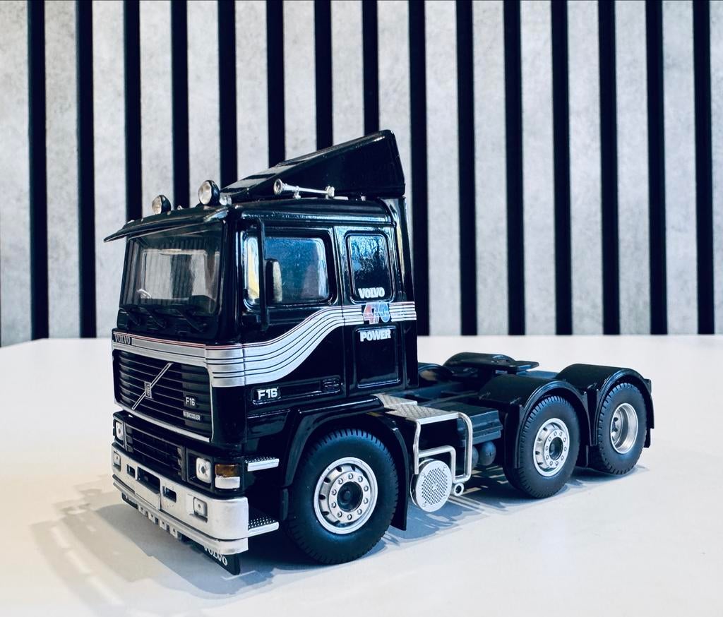 Volvo F16 6x2 Black 2016 Tekno 150 (69462), Ophalen of Verzenden, Zo goed als nieuw, Bus of Vrachtwagen, Overige merken