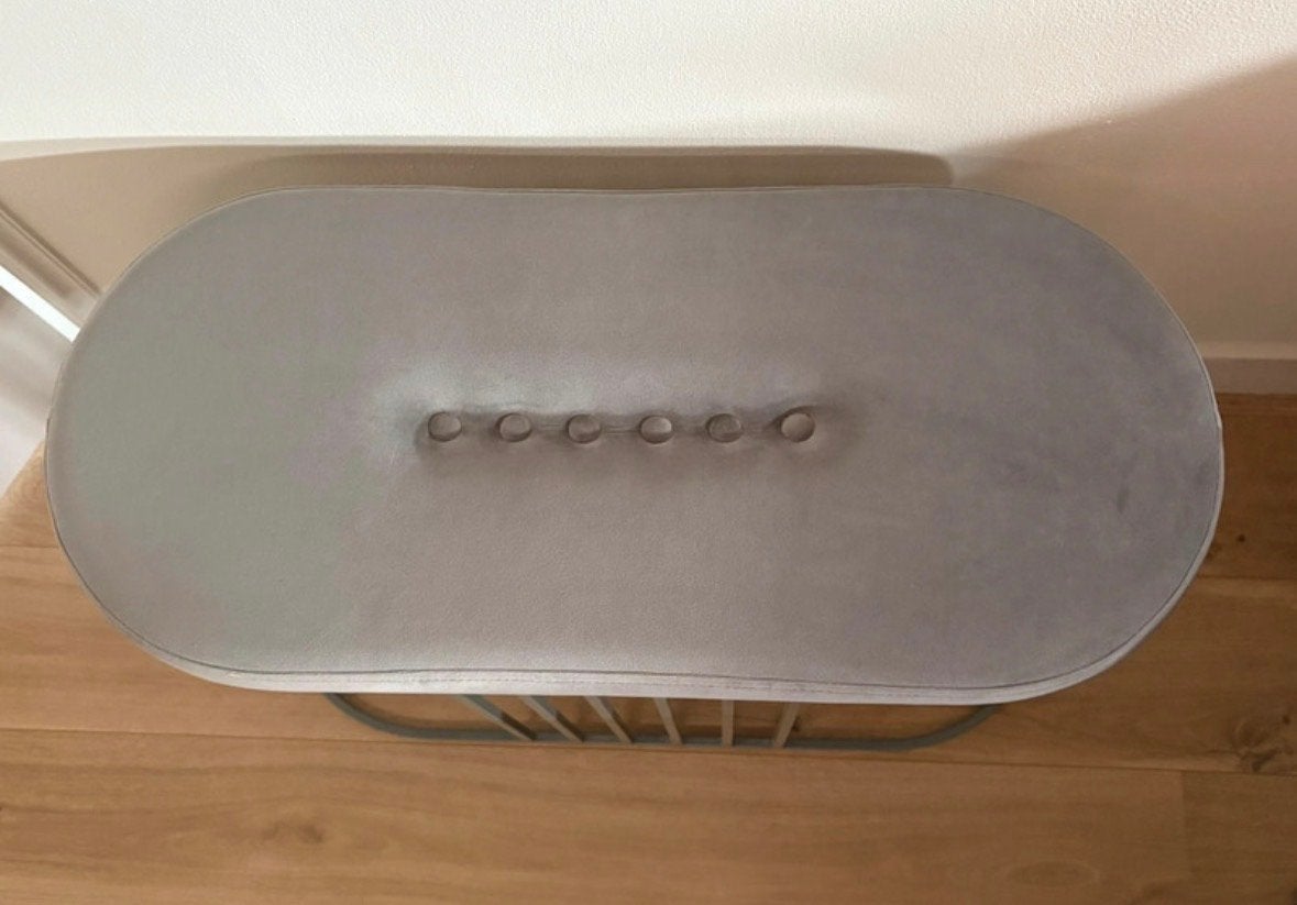 Bolia Posea bankje/stool Grijs - als nieuw, Ophalen, Scandinavisch minimalistisch, Zo goed als nieuw, Eén