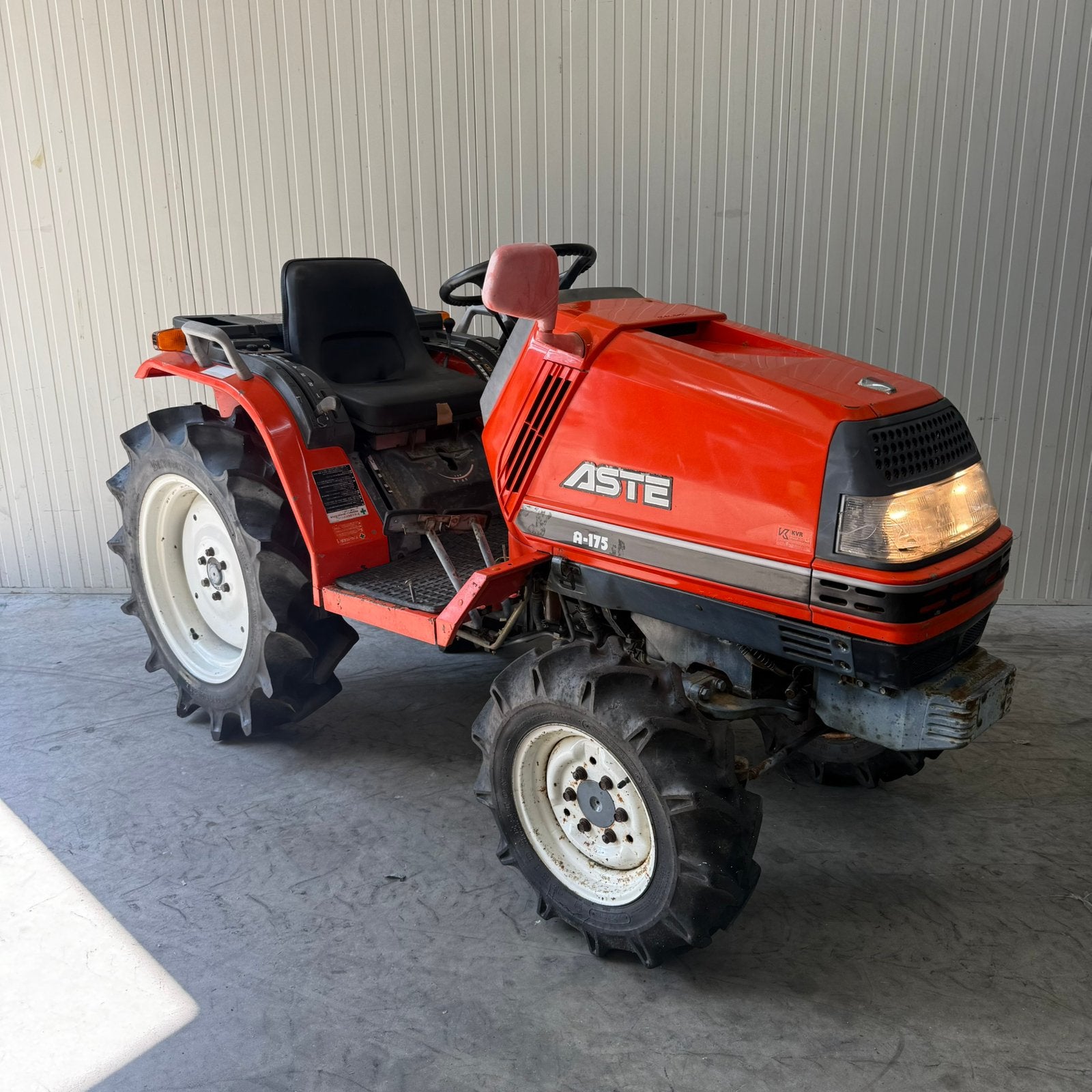 Kubota A-175 hydrostaat/stuurbekrachtiging, Zakelijke goederen, Agrarisch | Tractoren, Overige merken, Gebruikt, Tot 2500, Ophalen of Verzenden