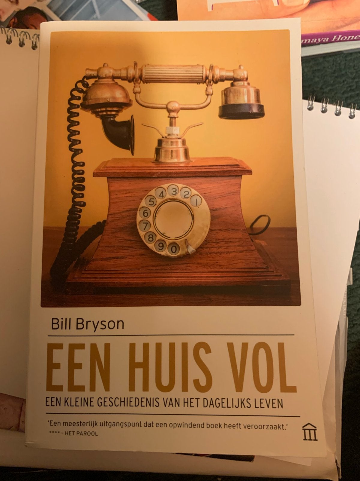 Een Huis Vol - Bill Bryson (Zo goed als nieuw), Boeken, Literatuur, Zo goed als nieuw, Nederland, Ophalen of Verzenden