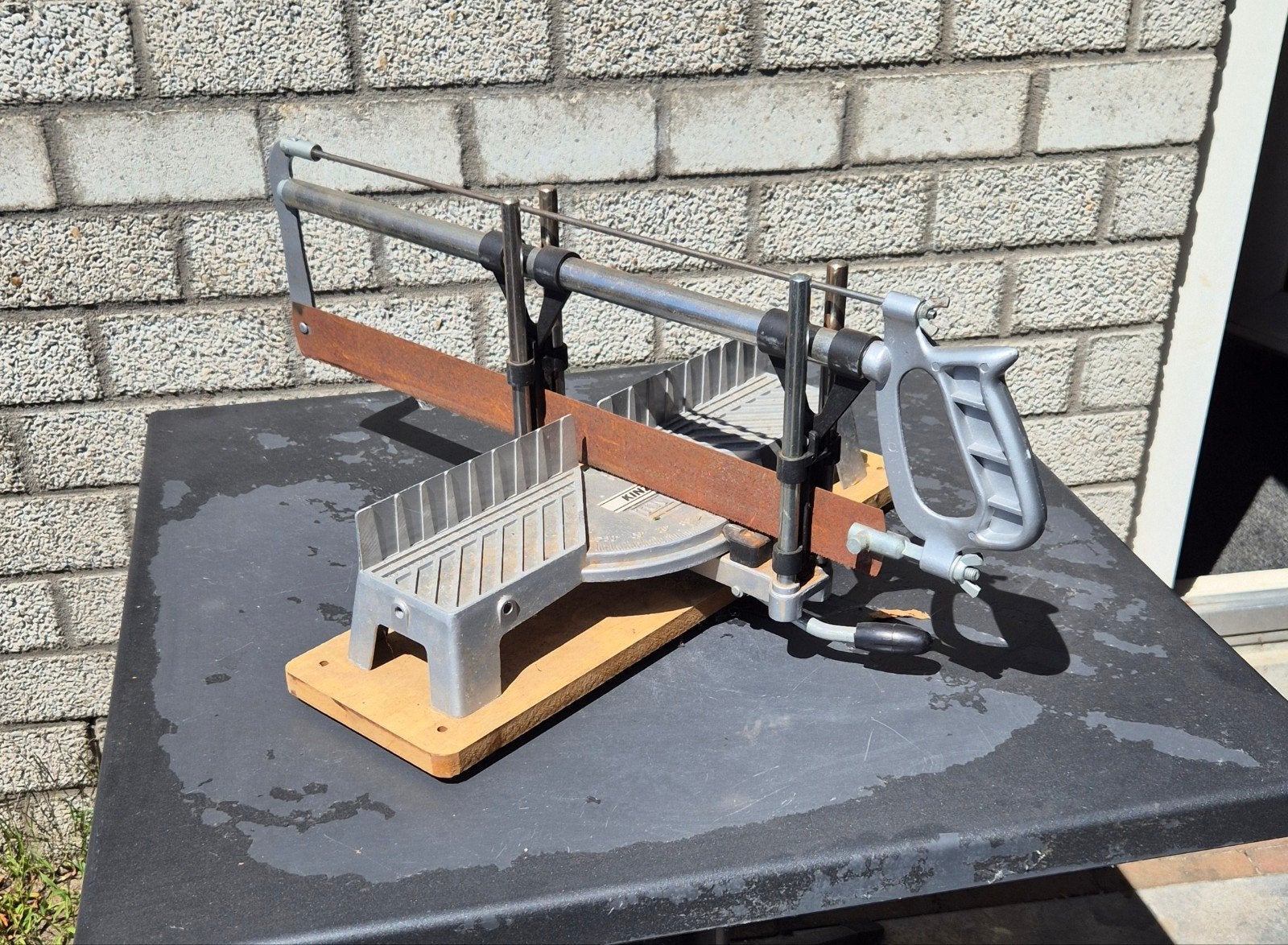 Kinzo verstekzaag, afkortzaag. Zaagdiepte 54 cm., Ophalen, Gebruikt, Kinzo, Afkortzaag