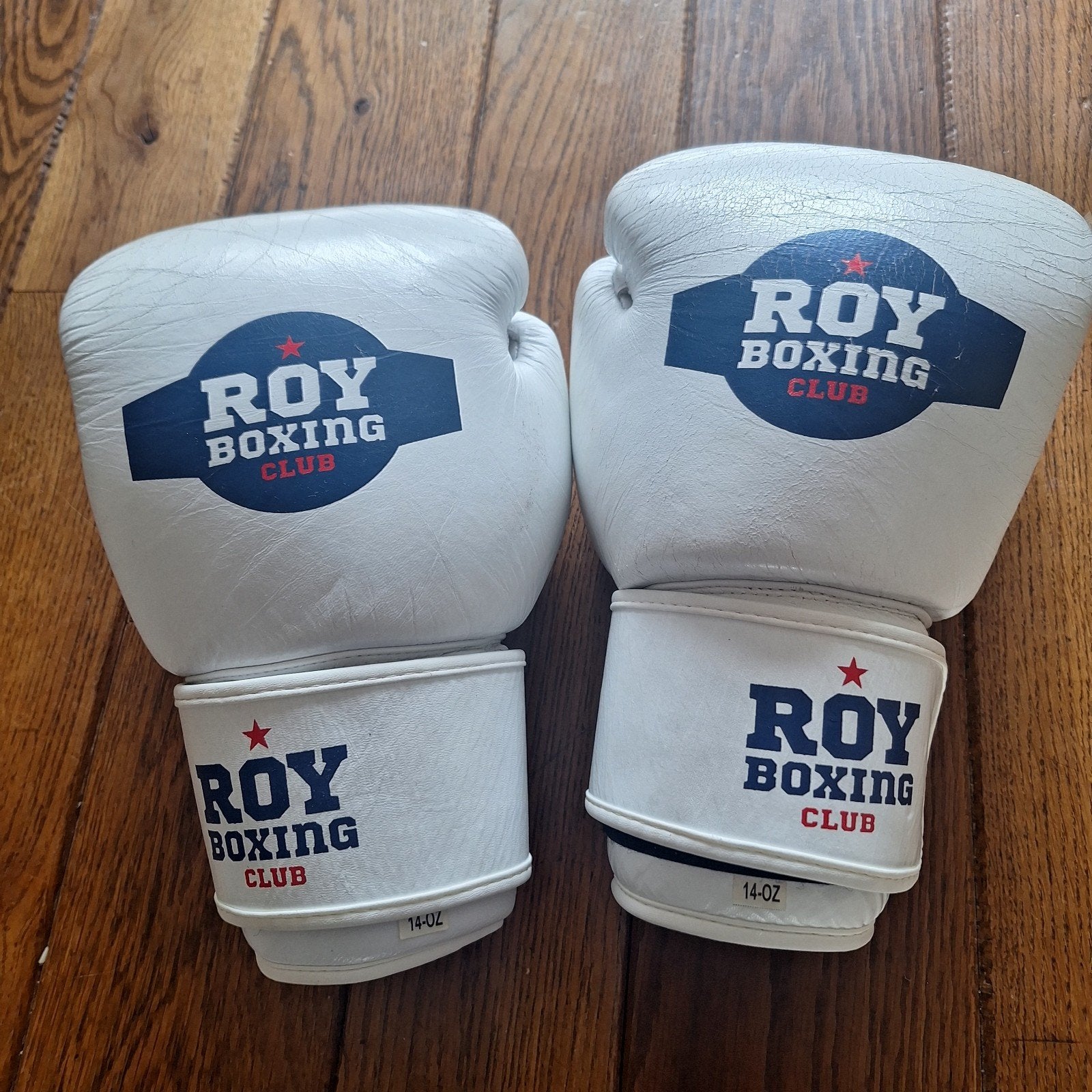 Witte Roy Boxing Club Bokshandschoenen - 14 OZ, Ophalen of Verzenden, Gebruikt, Bokshandschoenen