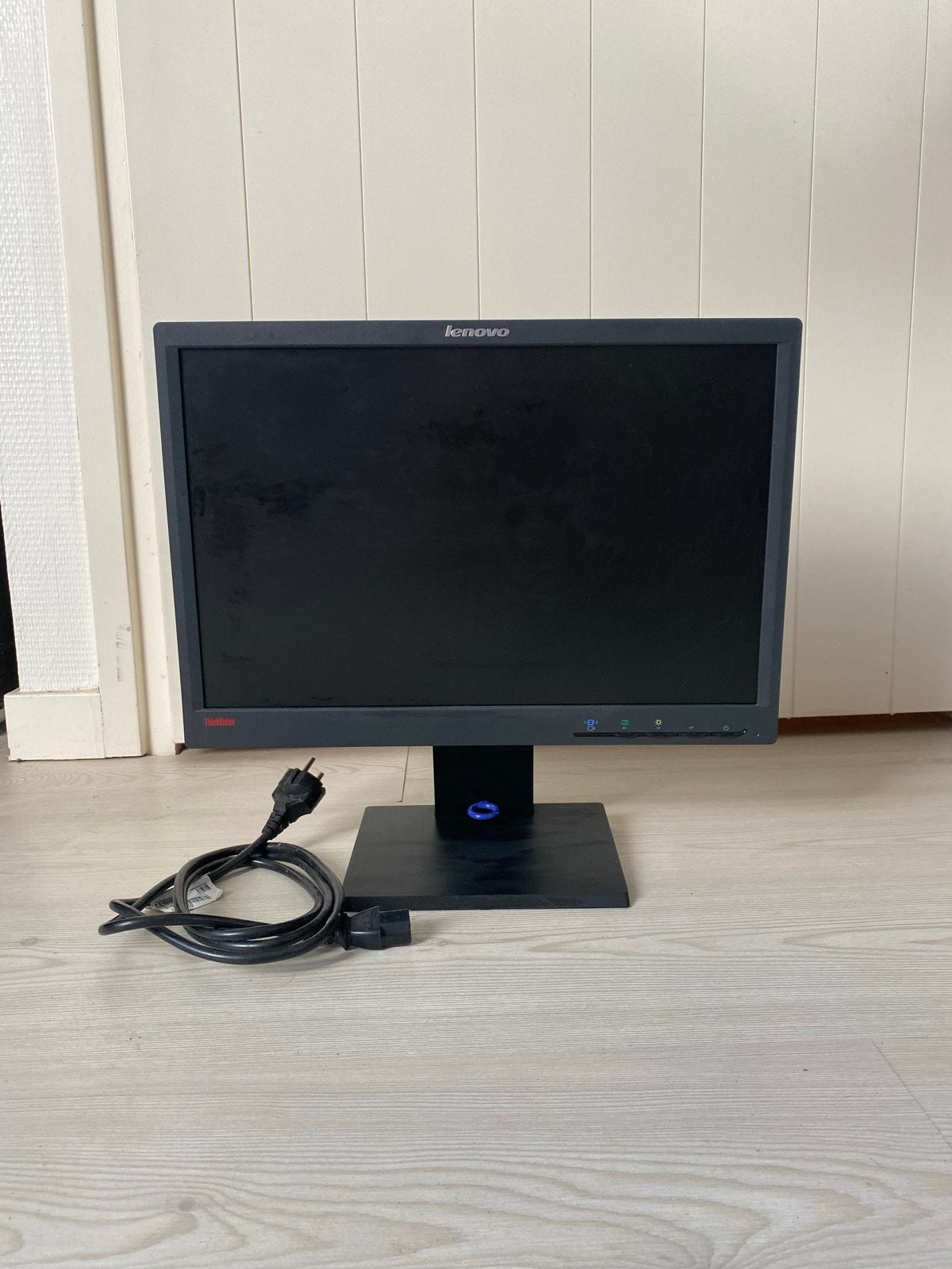 Lenovo ThinkVision LT1952p 19-inch breedbeeld LCD-monitor, Ophalen, Gebruikt, VGA, Overige resoluties