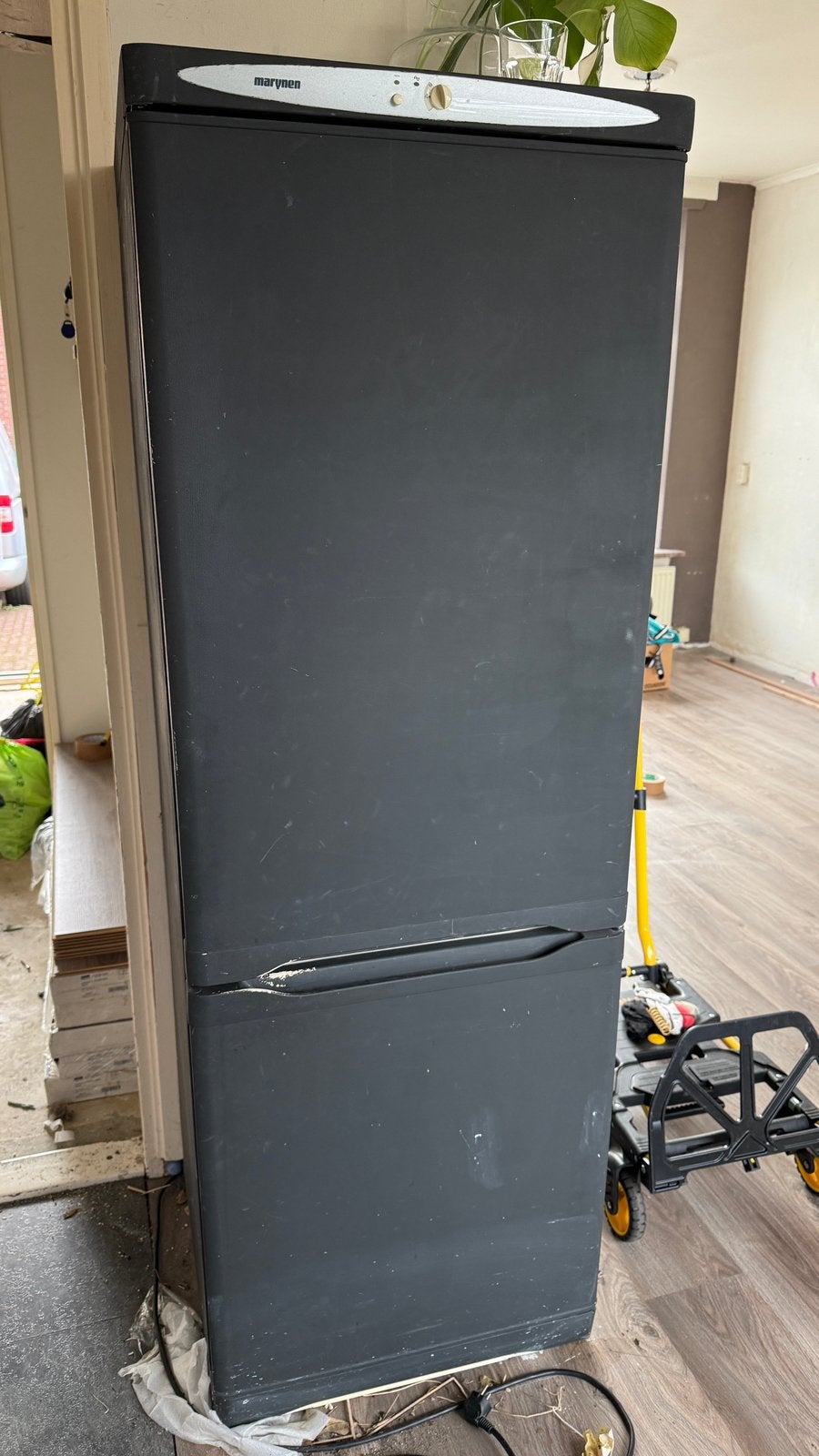 Gratis koelkast eventueel oud ijzer, 200 liter of meer, Ophalen, Zo goed als nieuw, 160 cm of meer