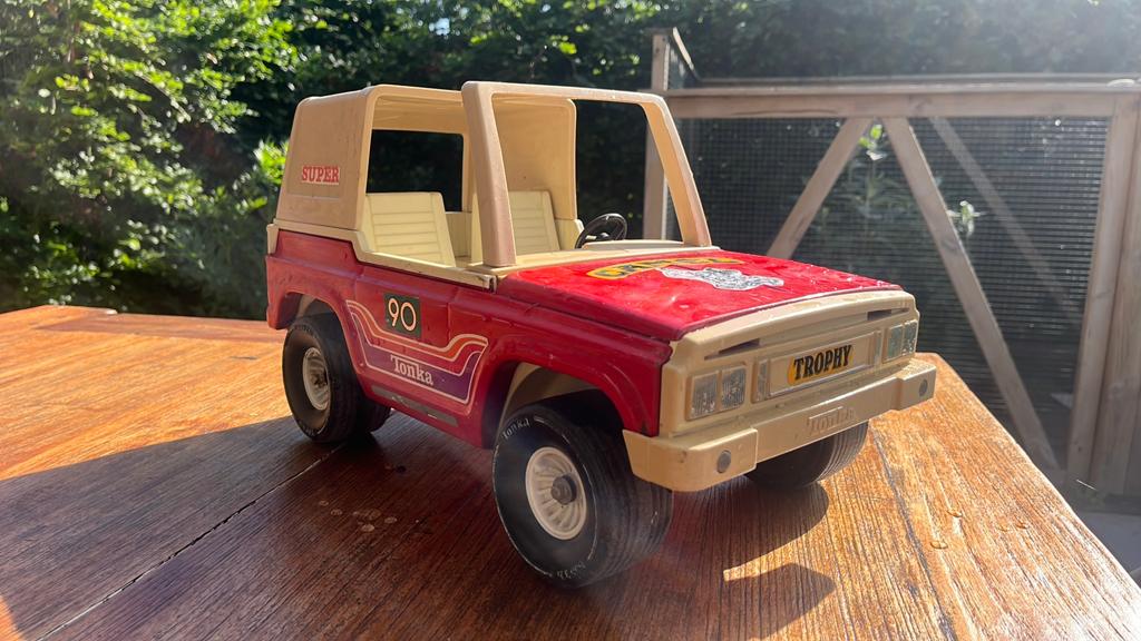 Vintage Tonka Camel Super 90 Jeep Speelgoedauto, Ophalen of Verzenden, Gebruikt