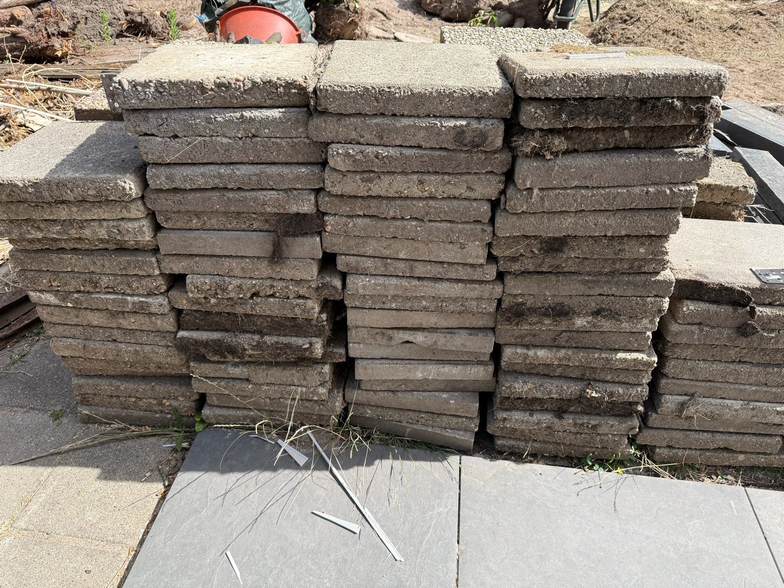Gratis af te halen: Gebruikte tegels 30x30x4cm, 60x40x5cm, Ophalen, Overige materialen, Gebruikt, 20 tot 40 cm