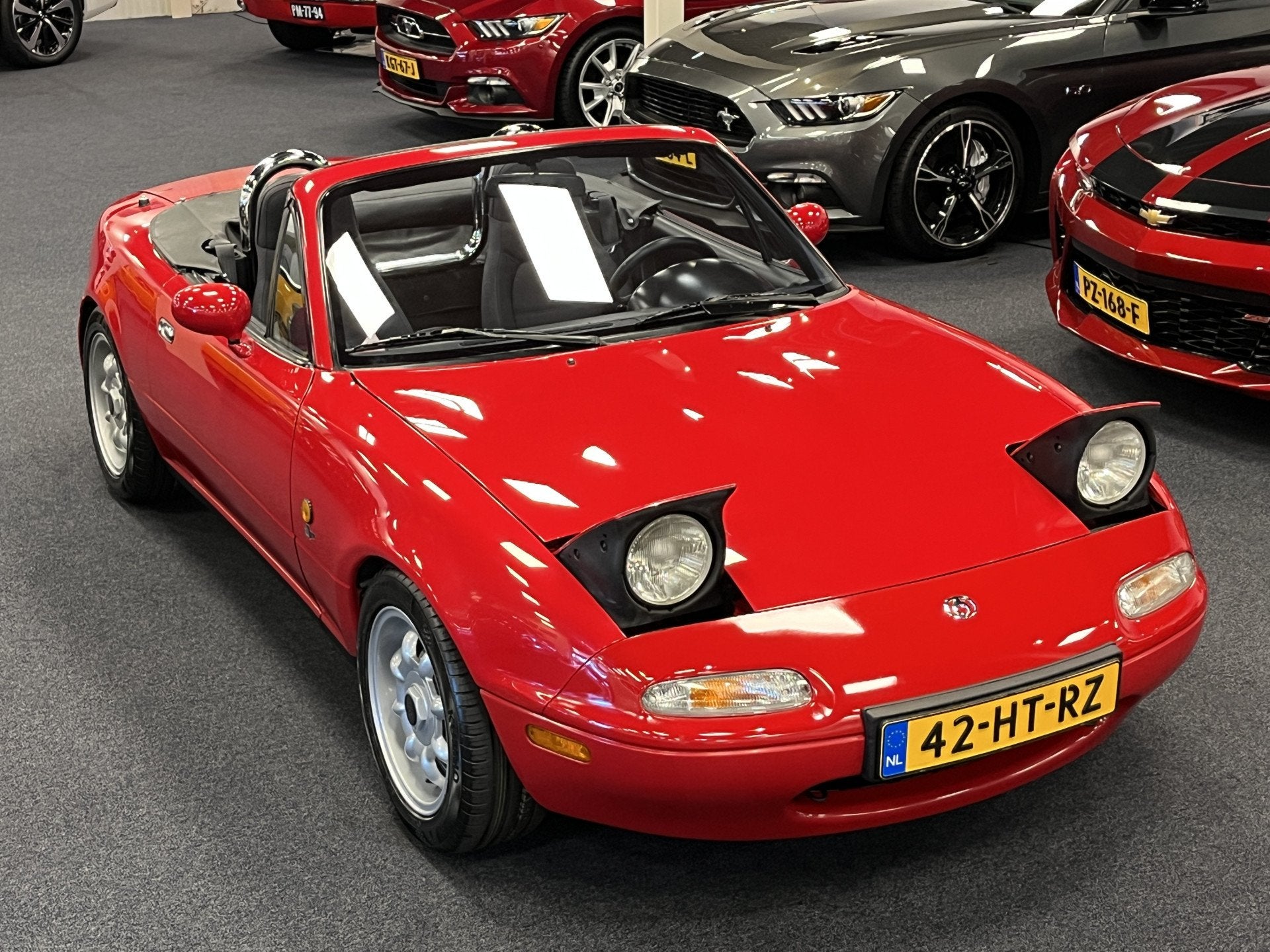 Mazda MX-5 NA Roadster 1.6i Classic Label 12 Maanden Bovag G, Auto's, 12 maanden, Zwart, 116 pk, Bedrijf