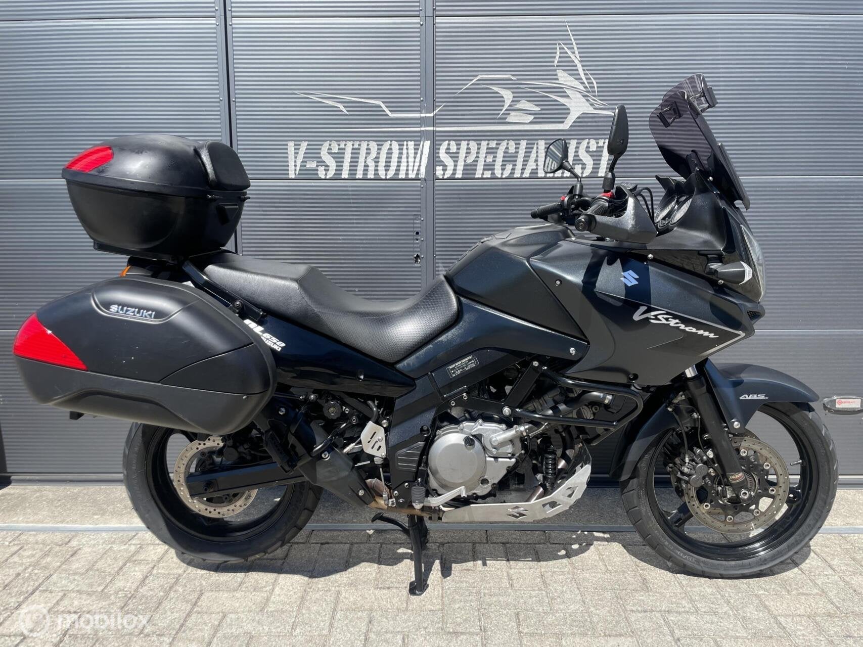 Suzuki V-Strom DL 650 ABS Black Rhino bomvol opties !, Bedrijf, Meer dan 35 kW, Toermotor, ABS