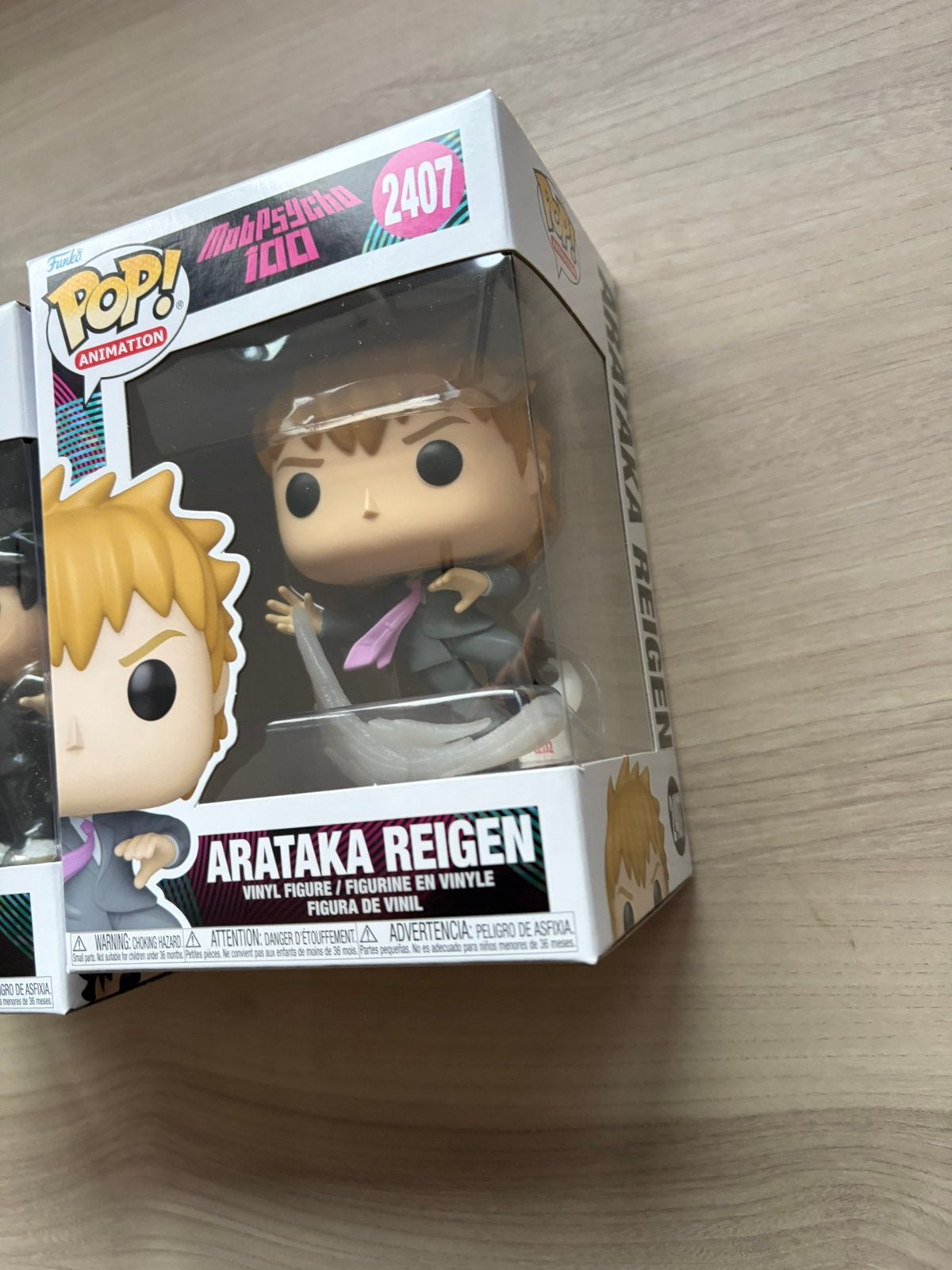 Funko Pop! Mob Psycho 100  2406 & Arataka Reigen #2407 Set, Funko Europe, Ophalen of Verzenden, Zo goed als nieuw, 4th floor, 1 Queen Caroline St, London W6 9YN, Verenigd Koninkrijk