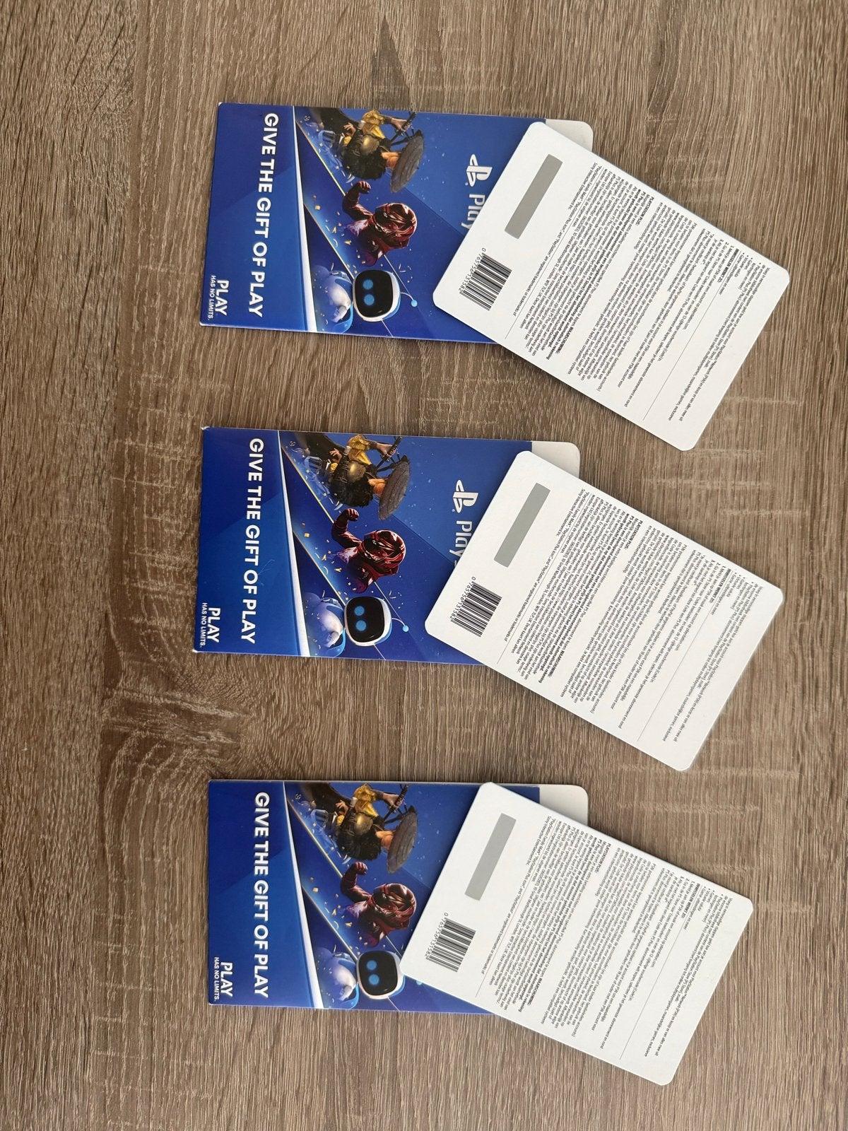3x PlayStation Store Cadeaukaart 100 euro, Ophalen of Verzenden, Nieuw, PlayStation, Overige typen