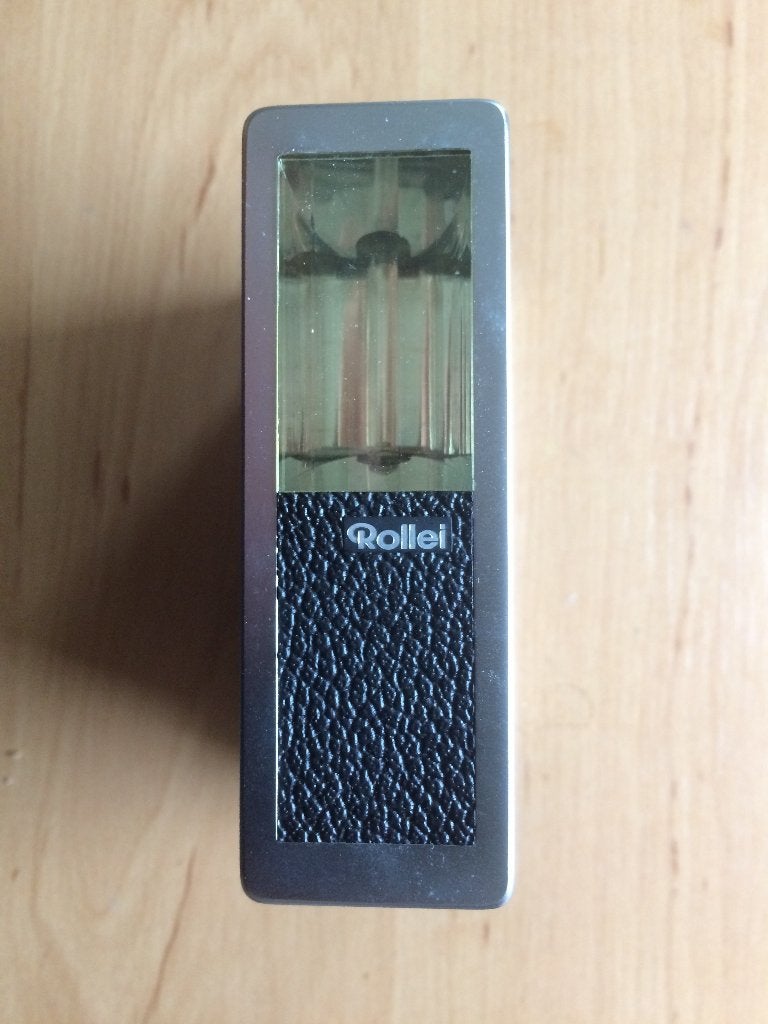 RUILEN: oude / vintage Rollei E22 flitser + oplader, Ophalen of Verzenden, Overige merken