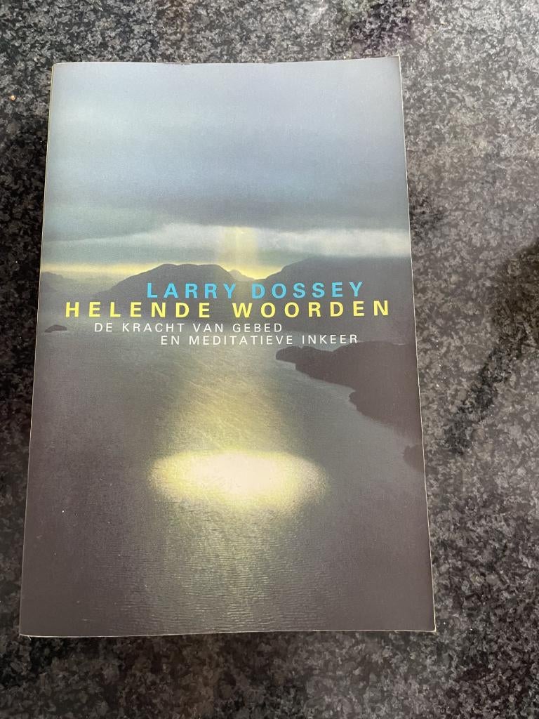 Helende woorden /De kracht van gebed en meditatieve inkeer, Ophalen of Verzenden, Zo goed als nieuw, Spiritualiteit algemeen, Achtergrond en Informatie