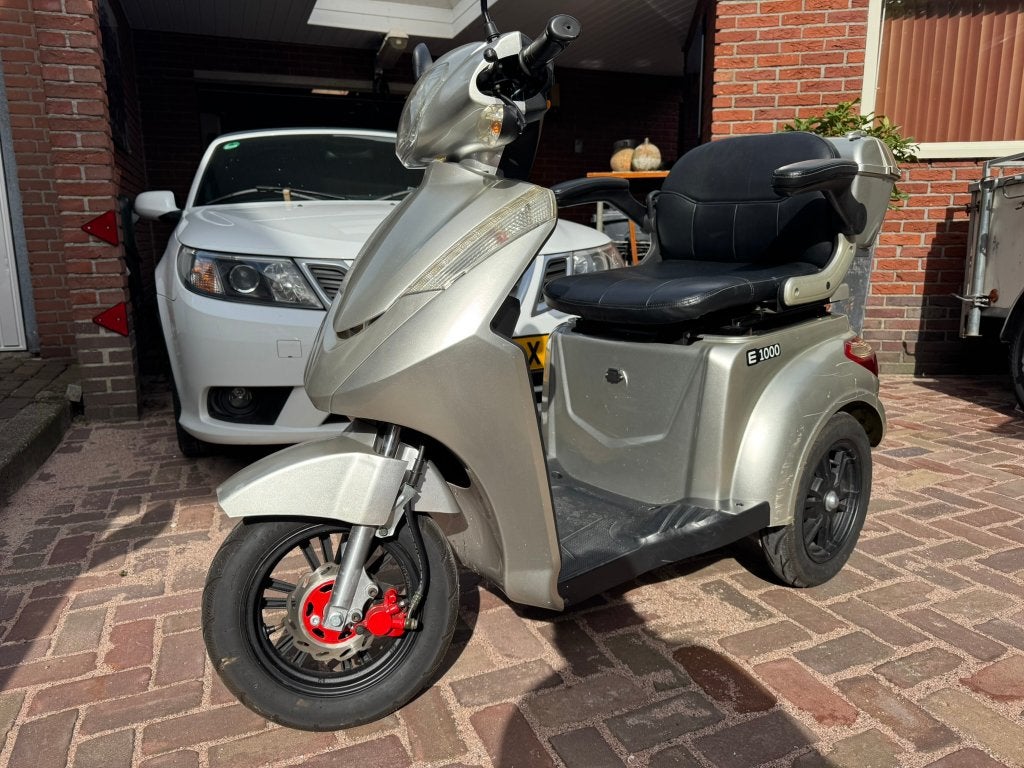 Scootmobiel IVA E1000, Gebruikt, 16 km/u of meer, 46 km of meer, Ophalen