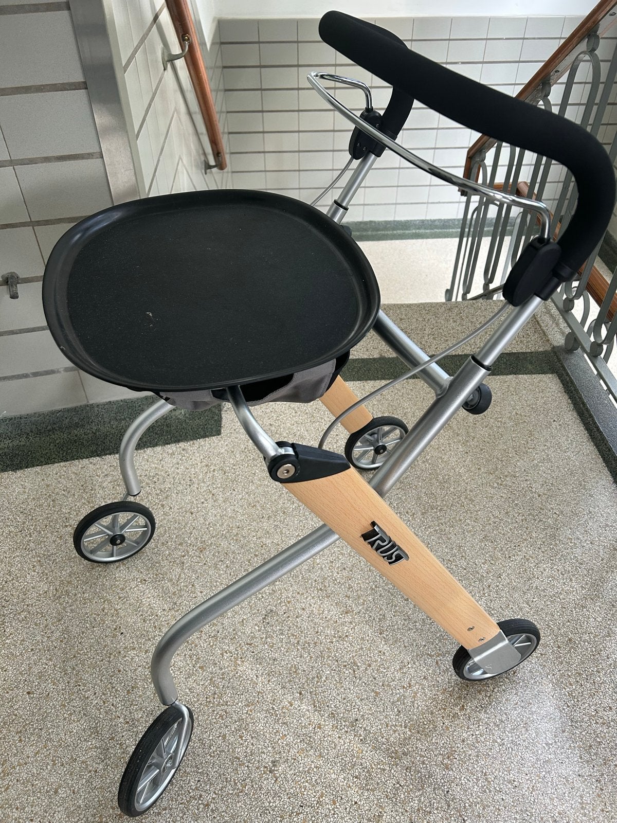 Trust Rollator zgan, Diversen, Ophalen, Zo goed als nieuw