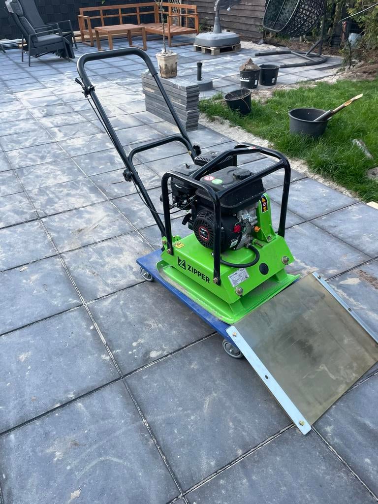Trilplaat 15kn te huur, Tuin en Terras, Hand-tuingereedschap, Ophalen