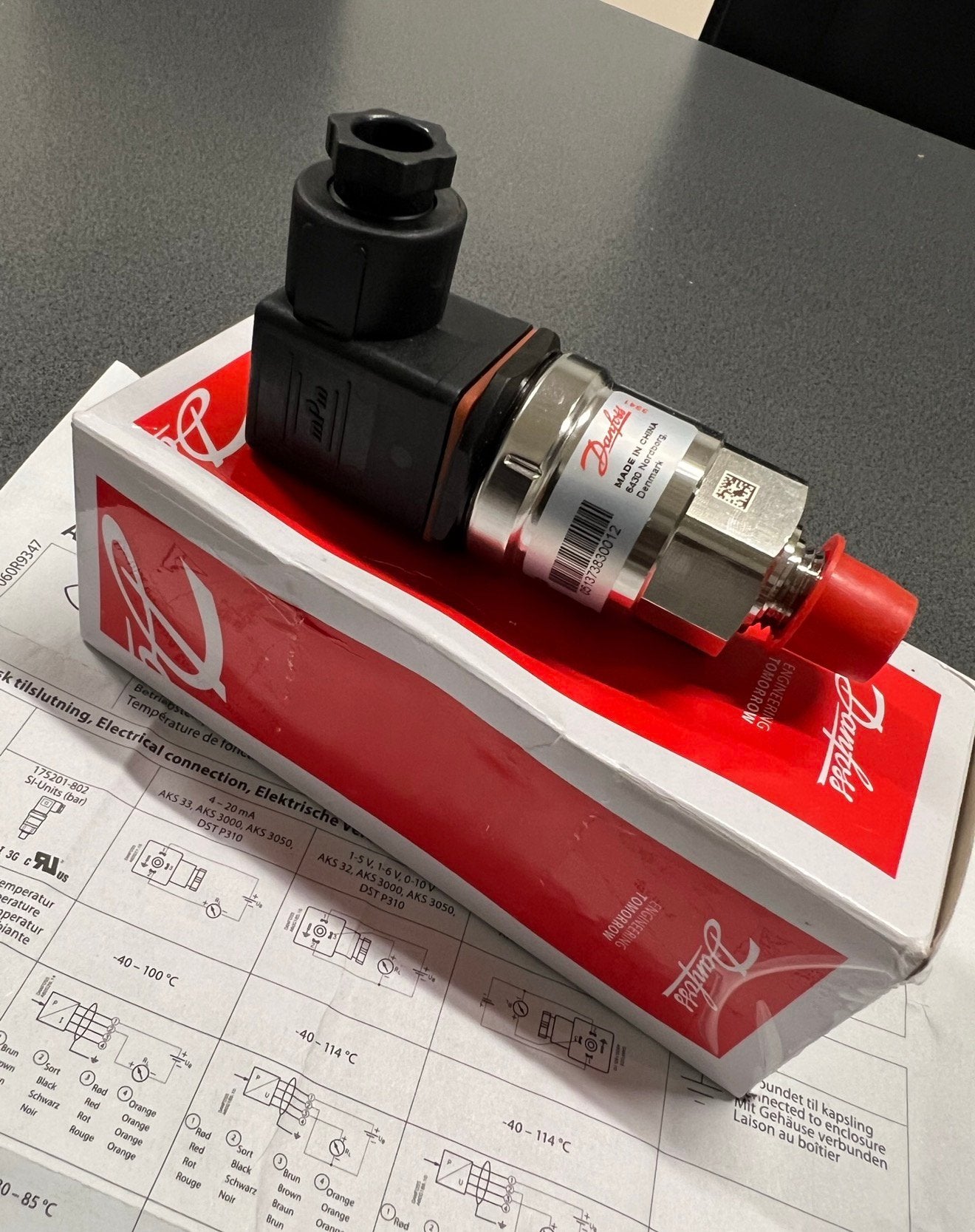 Danfoss 060G2102 Pressure Transmitter AKS33 NIEUW 1-20 bar, Nieuw, Ophalen of Verzenden, H, H