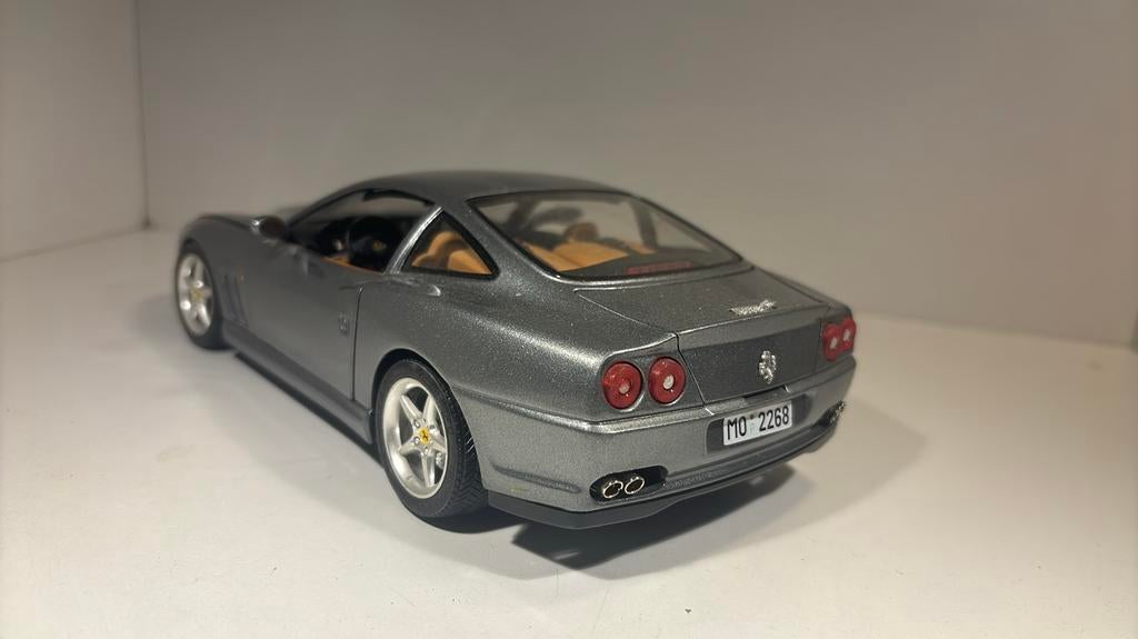 Ferrari 550 Maranello grey bburago 1.18, Ophalen of Verzenden, Bburago, A, A