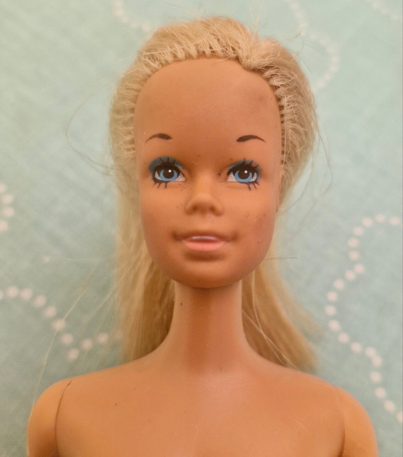 Vintage Barbie Mattel 1966 Korea met jurkje en schoentjes, Verzamelen, Ophalen of Verzenden, Gebruikt