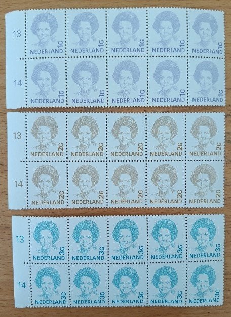 3 blokjes van 10 Koningin Beatrix, Postzegels en Munten, Postzegels | Nederland, Verzenden, Na 1940, Postfris