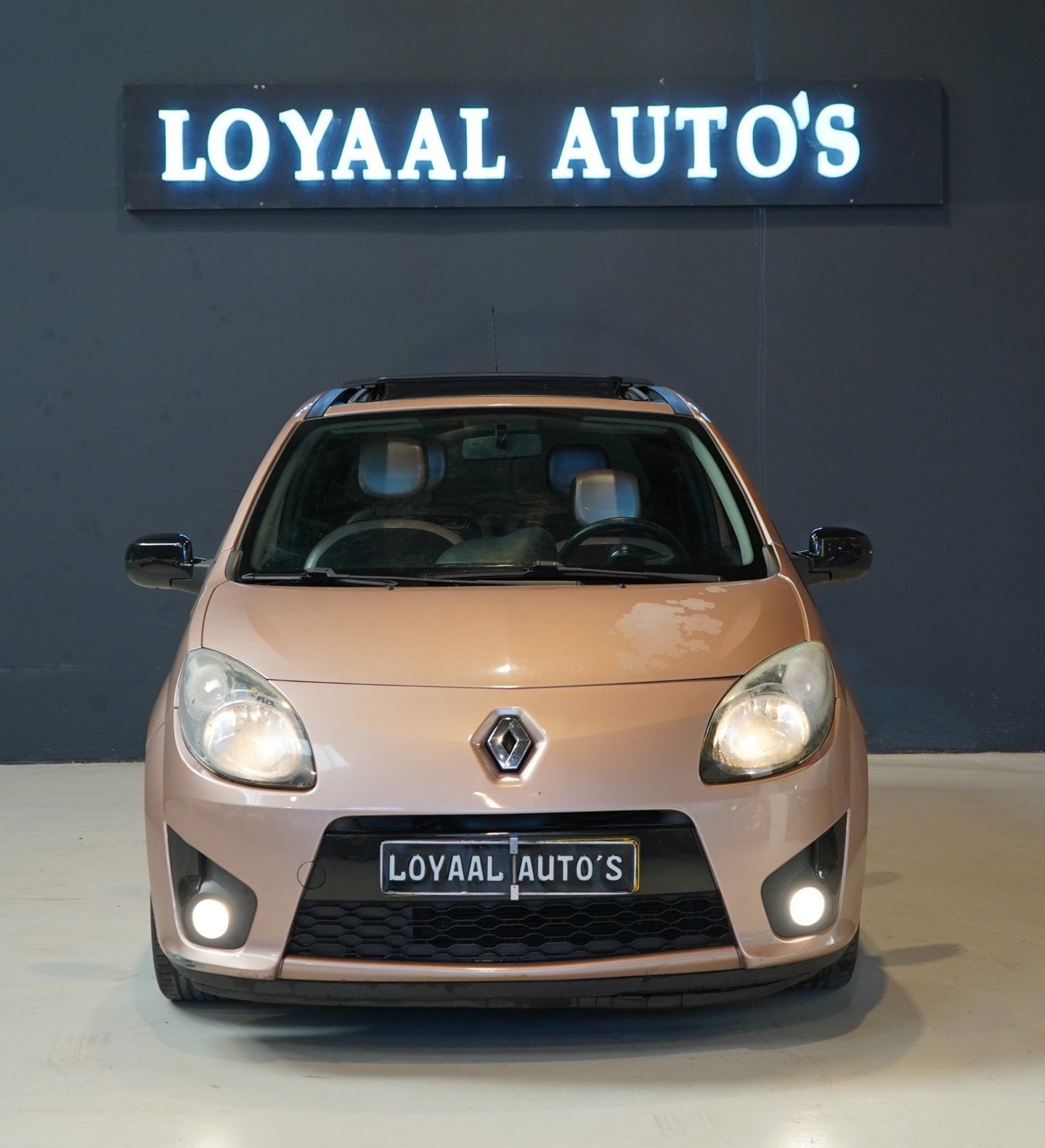 Renault Twingo 1.2-16V Miss Sixty | SCHUIFDAK | CRUISE | NAP, Auto's, Gebruikt, 4 cilinders, 4 stoelen, Origineel Nederlands
