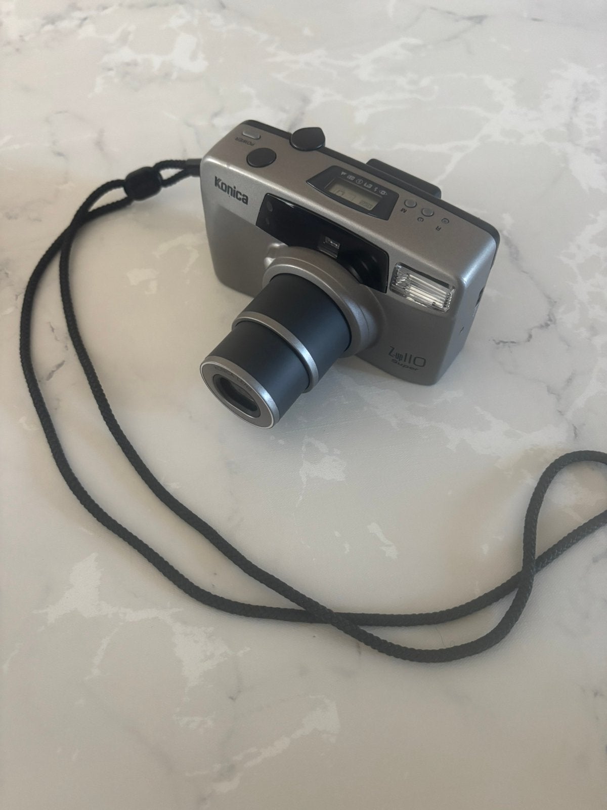 Konica Z-up 110 Zoom – Nette staat + originele hoes, Ophalen of Verzenden, Fototoestel
