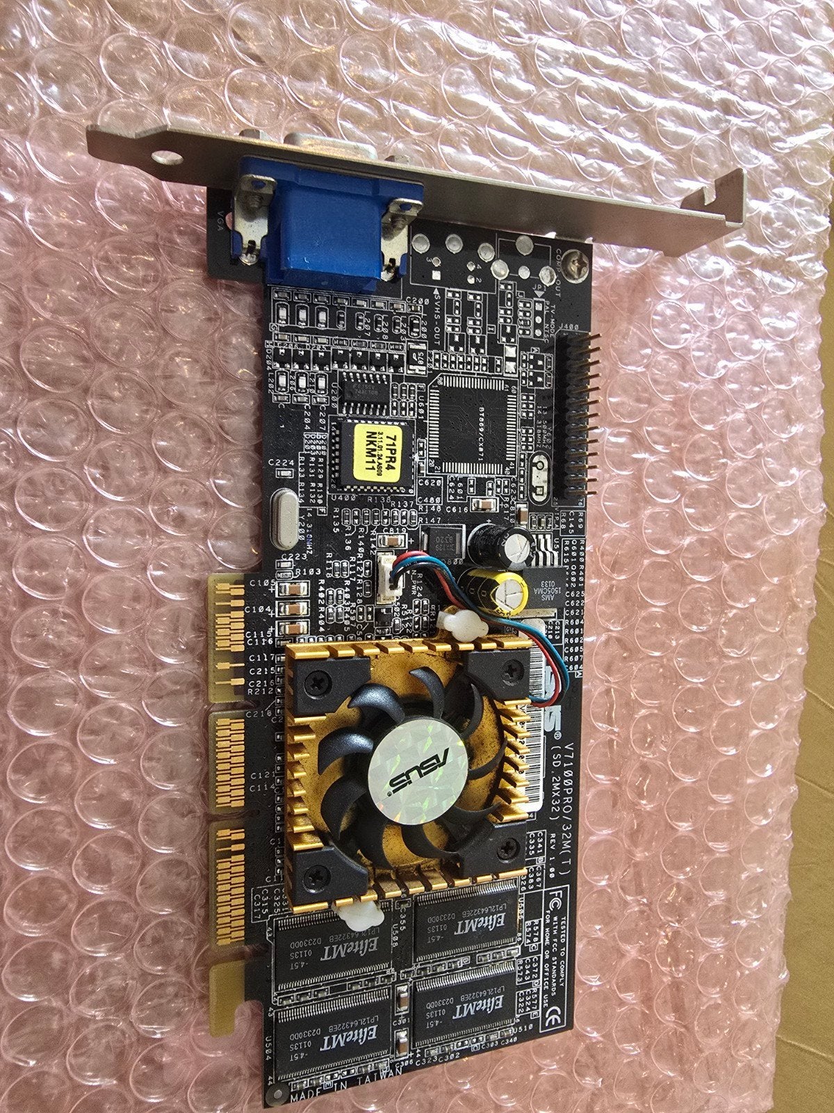 ASUS V7100PRO Gef2 32MB AGP, Ophalen of Verzenden