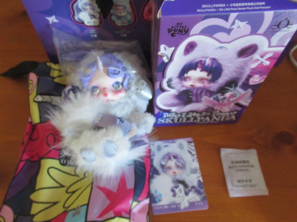 Pop Mart SKULLPANDA x My Little Pony Series - RARITY, Ophalen of Verzenden, Nieuw