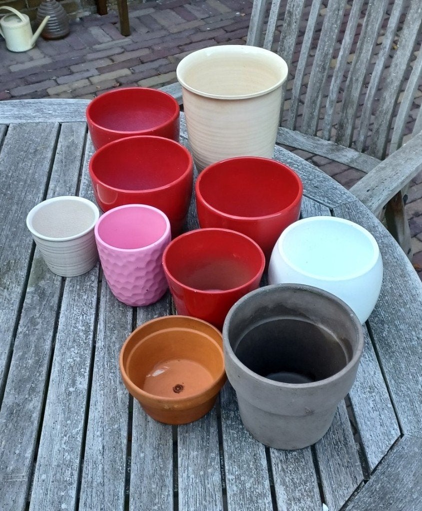 Diverse bloempotten, Rond, Ophalen of Verzenden, Zo goed als nieuw, Balkon