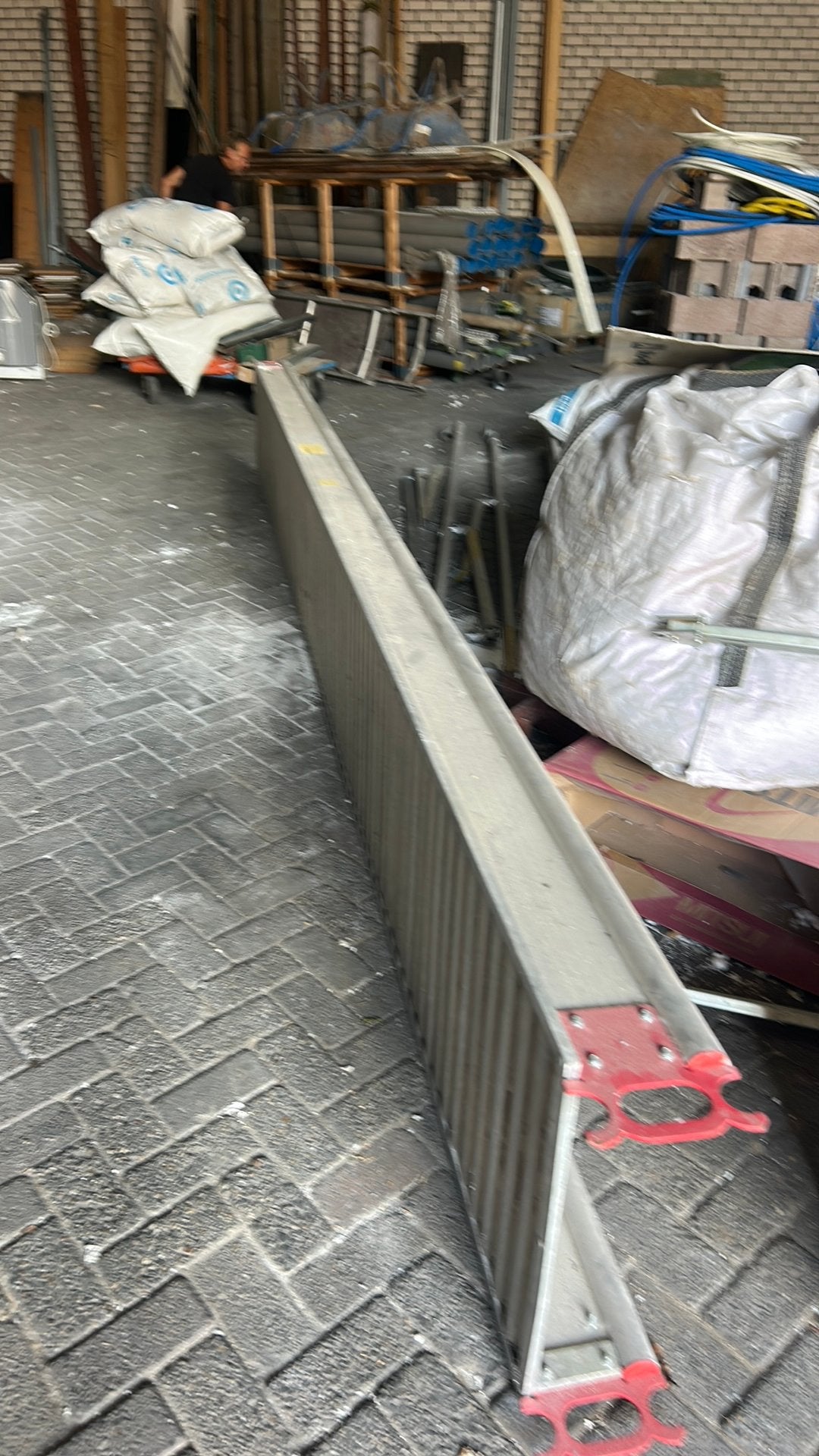 Loopbrug 5 meter, Ophalen, Zo goed als nieuw