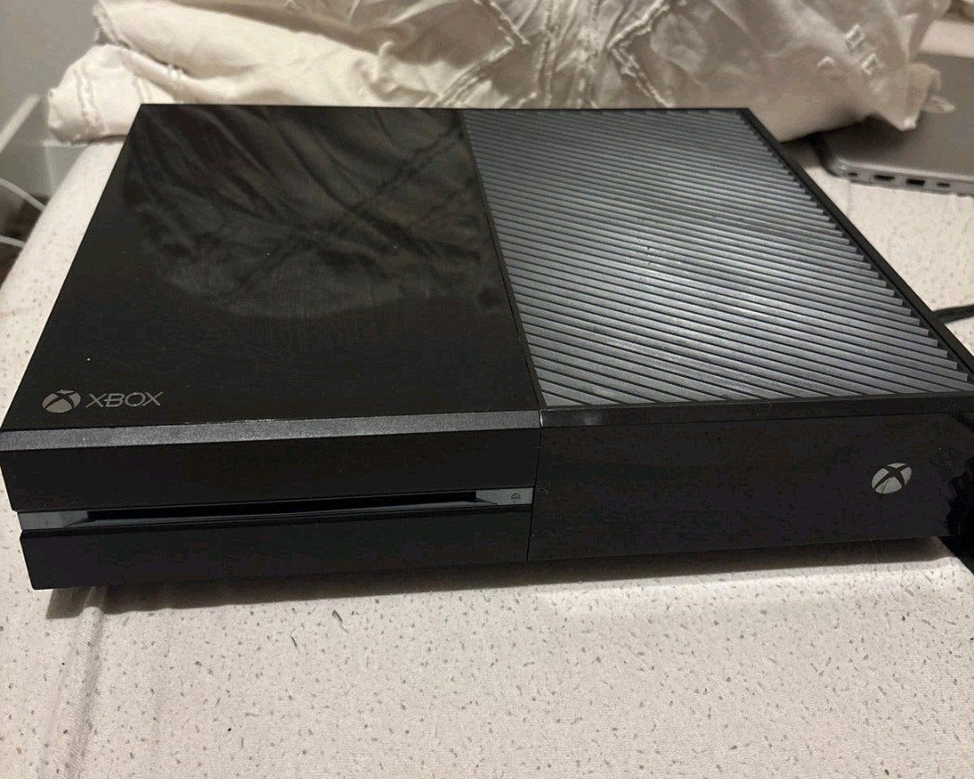 xbox one, Spelcomputers en Games, Ophalen, Met 1 controller