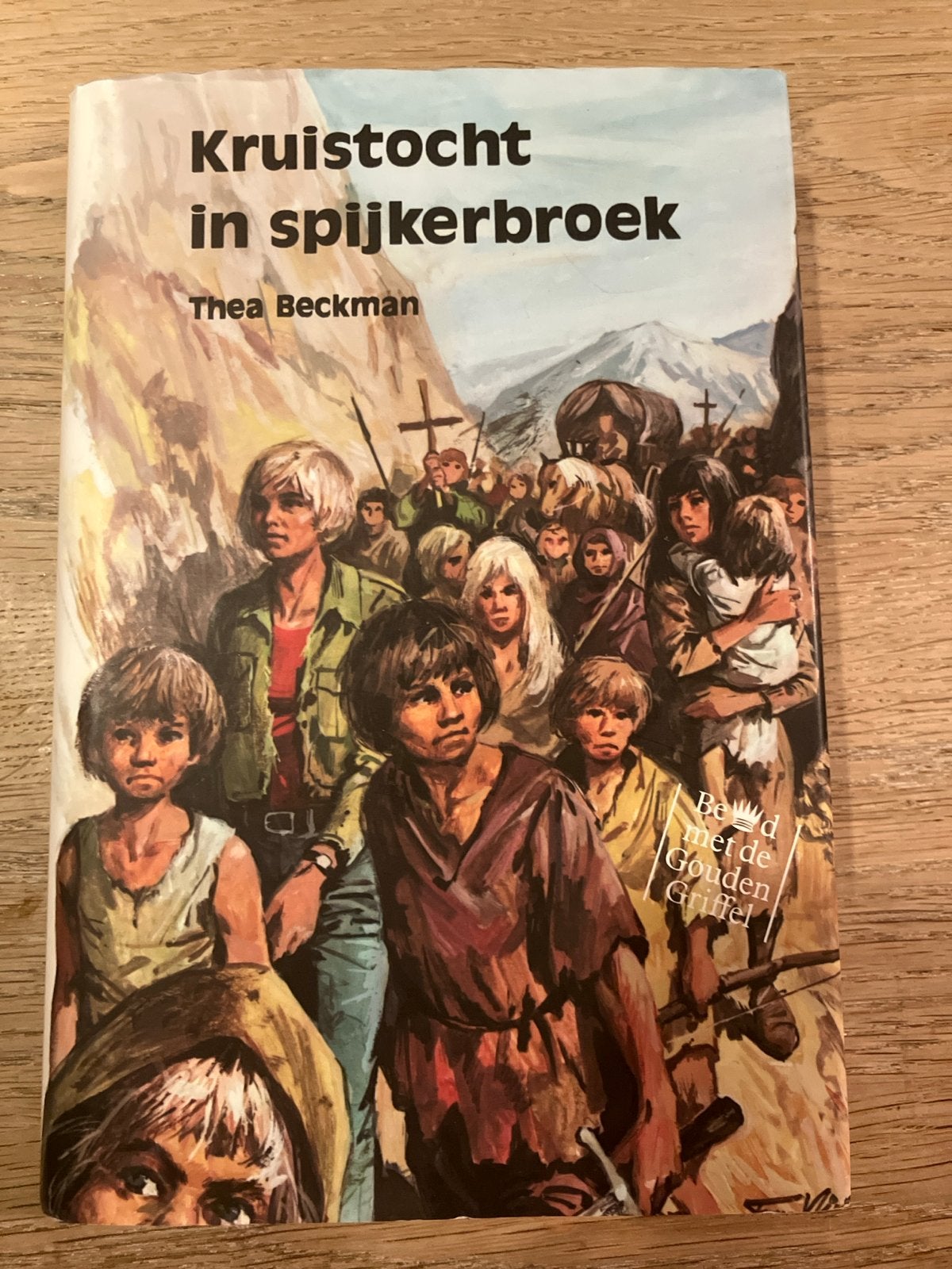 Thea Beckman - Kruistocht in spijkerbroek, Boeken, Ophalen of Verzenden, Zo goed als nieuw, Thea Beckman