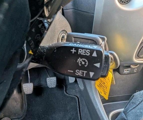 Toyota Aygo 1.0 12V Vvt-i Ddrs 2014 Wit CAMERA NAVIGATIE LIM, Auto's, Voorwielaandrijving, Euro 5, Stof, 4 stoelen