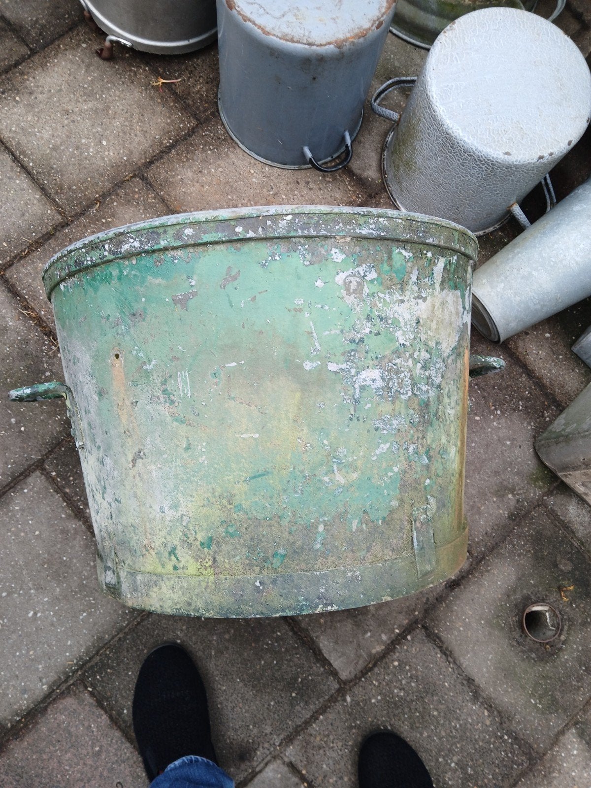 Antieke grote zinken ronde teil ., Ophalen