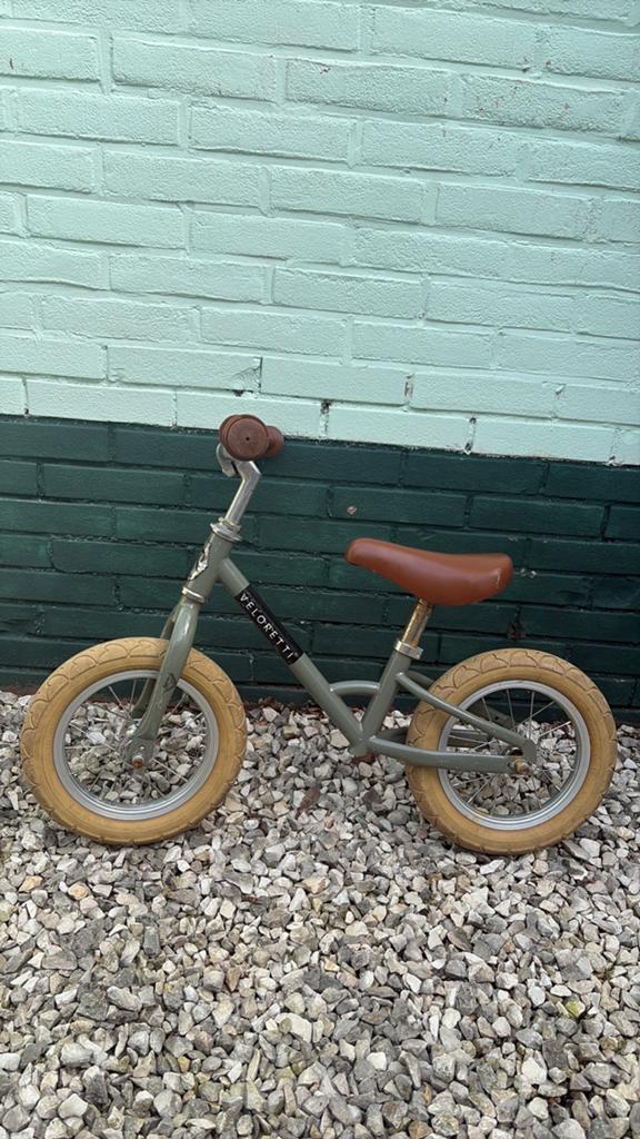 Veloretti balansfiets, Ophalen, Zo goed als nieuw, Minder dan 16 inch