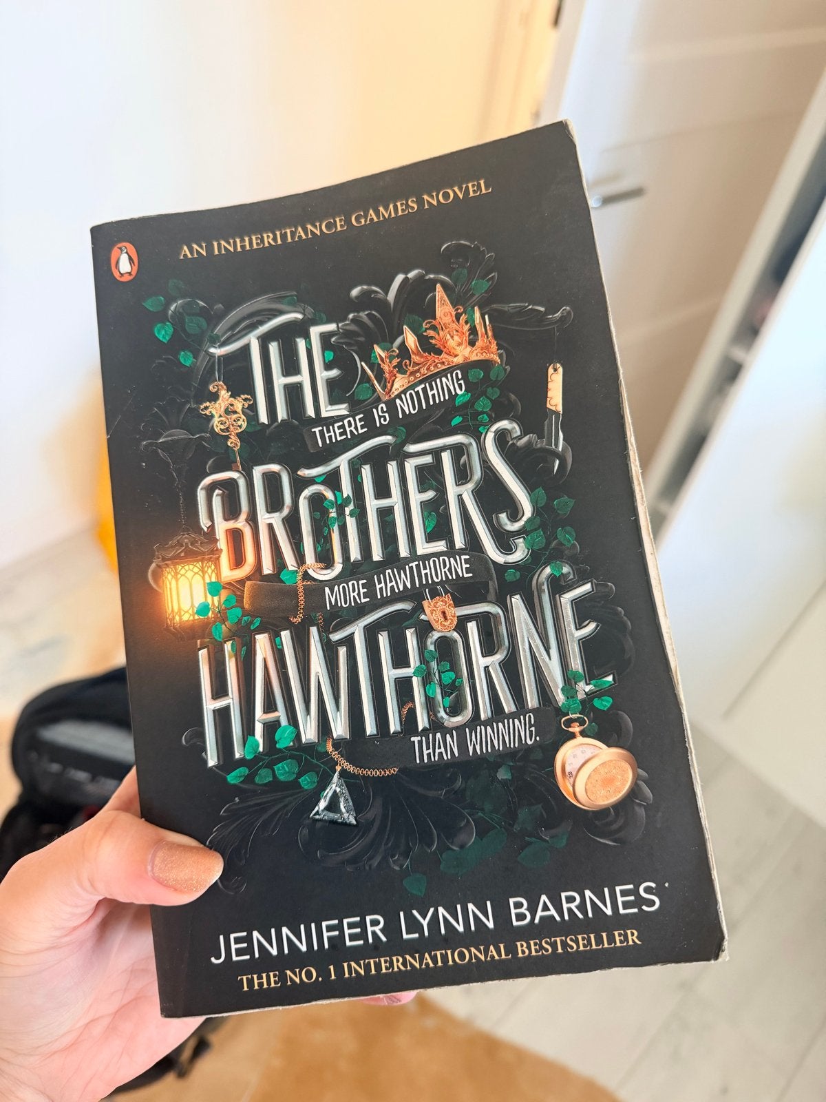 The Brothers Hawthorne - Jennifer Lynn Barnes (Engels), Boeken, Ophalen of Verzenden, Gelezen, Europa overig