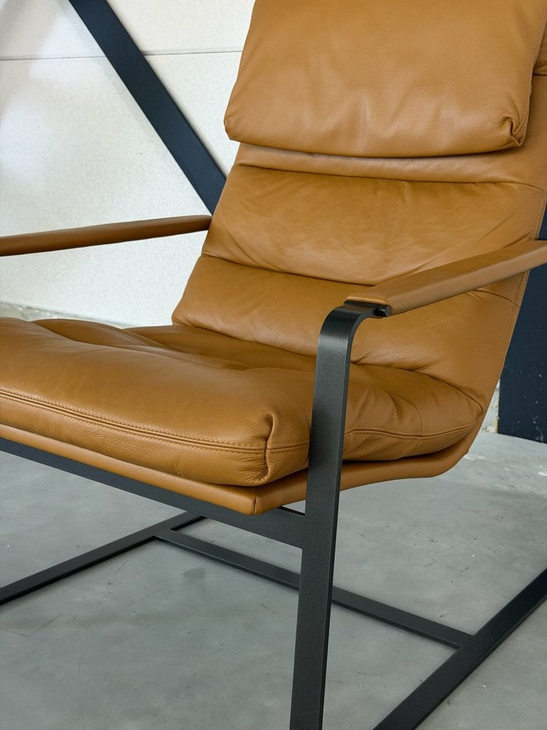 Leolux Indra fauteuil – Leder Ceras Brandy – Nieuwstaat, Ophalen, Pode Jori Cassina, 75 tot 100 cm, Zo goed als nieuw