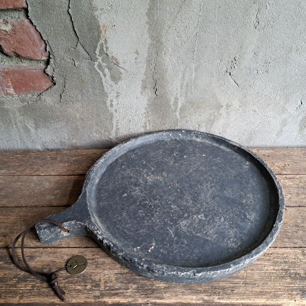 Brynxz stoer aardewerk plateau met handvat ø 27cm *Etage3*, ., Ophalen of Verzenden, Zo goed als nieuw, .