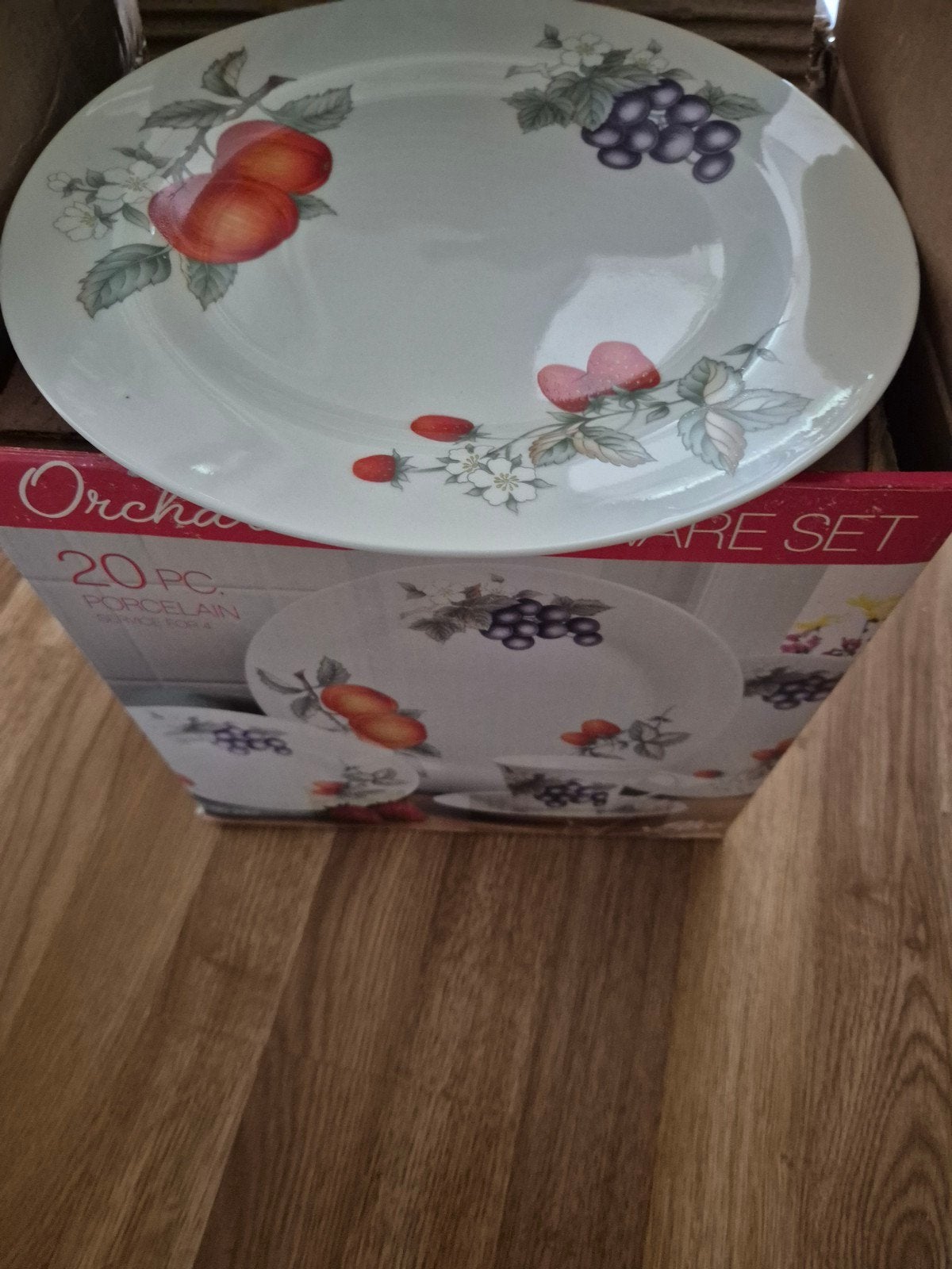 20 delig servies voor 4 personen, Ophalen, Nieuw