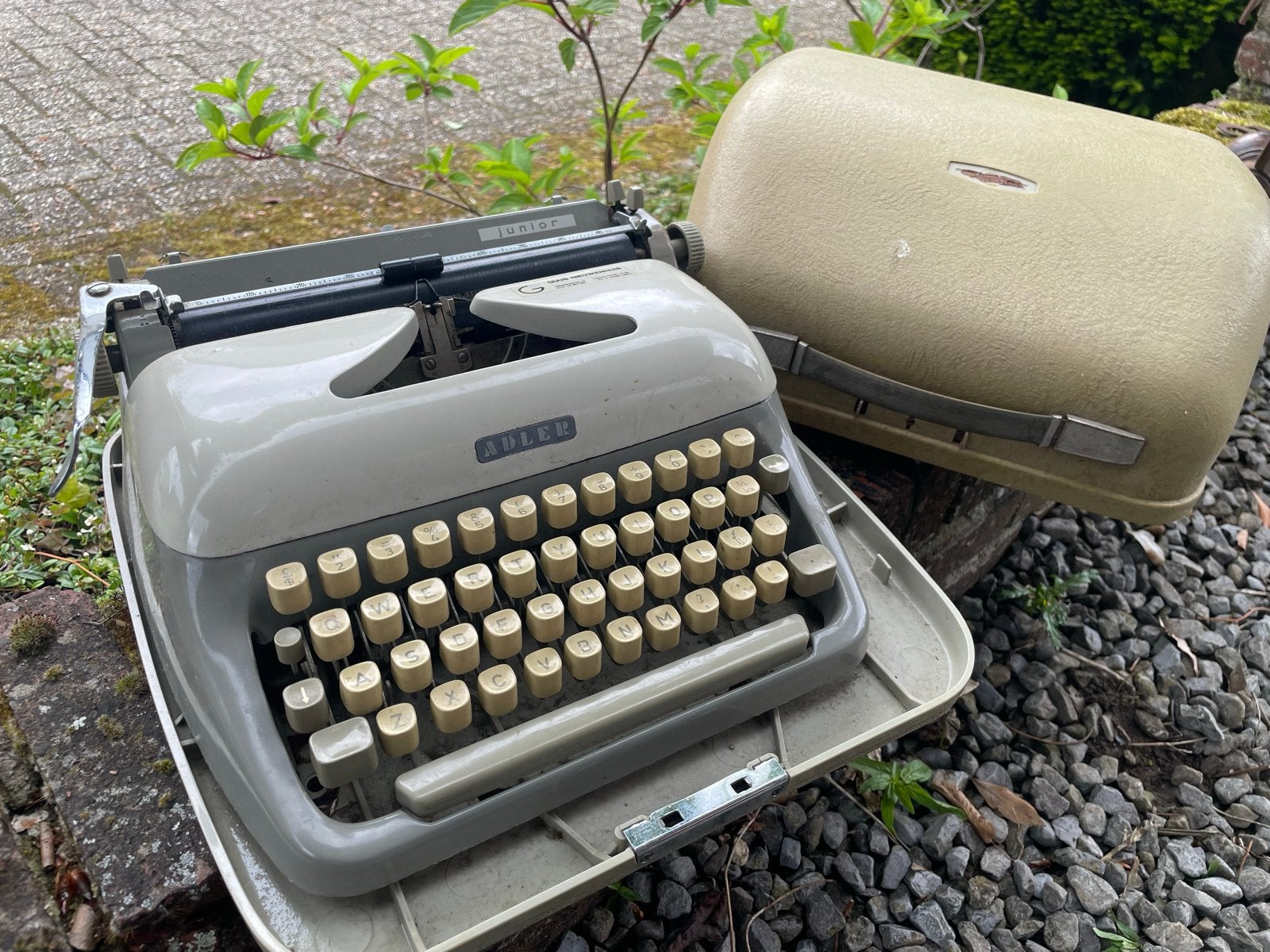Vintage Adler Junior Typemachine (met koffer), Ophalen