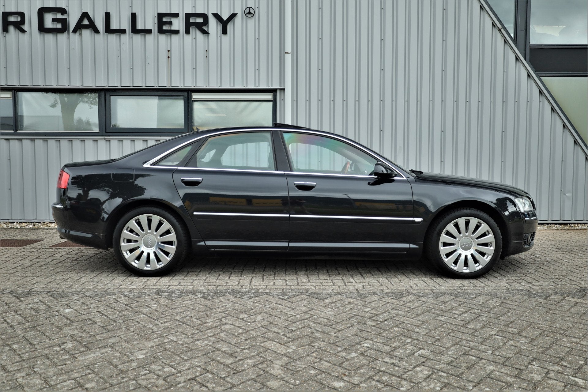 Audi A8 4.2 Quattro Pro Line 147050km Youngtimer (bj 2005), Auto's, Automaat, 4172 cc, Automatische klimaatregeling, Gebruikt