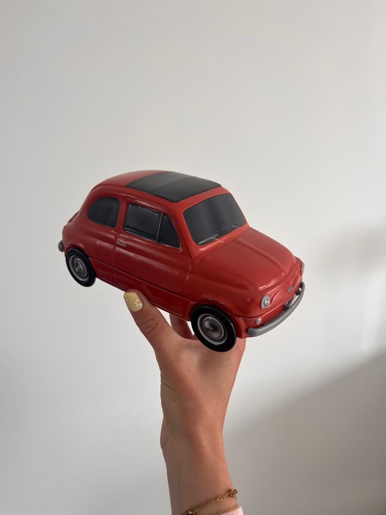 Fiat 500 Koekblik rood - Uniek Cadeau, Hobby en Vrije tijd, Modelauto's | 1:24, Ophalen of Verzenden, Nieuw, Auto, Overige merken