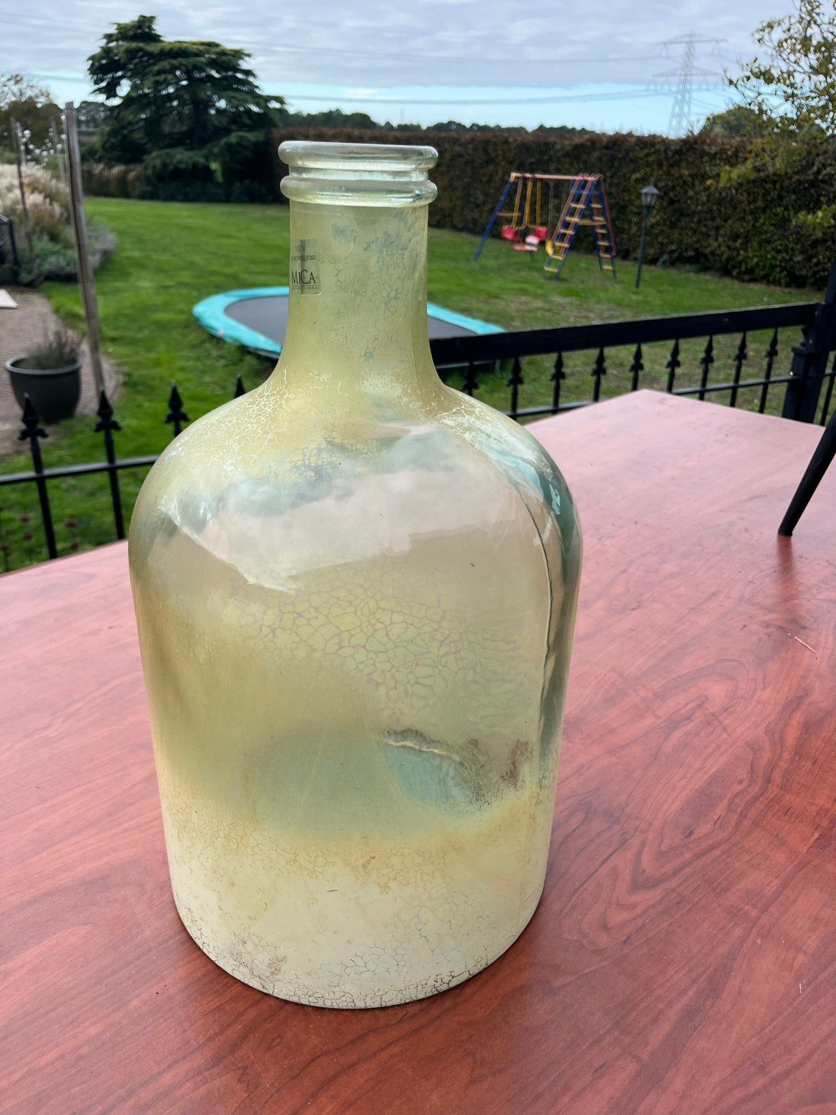 Grote glazen fles met unieke textuur, Ophalen of Verzenden