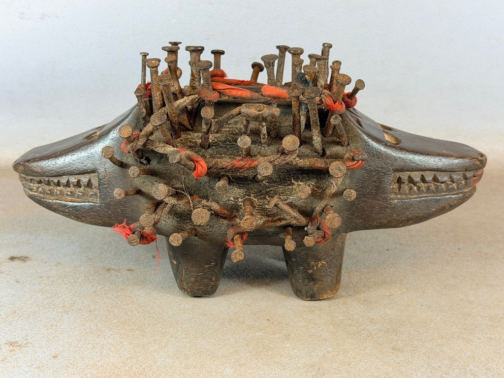 260544 Afrikaans Fetisch Bakongo Nkisi Nkondi dog - Congo., Ophalen of Verzenden