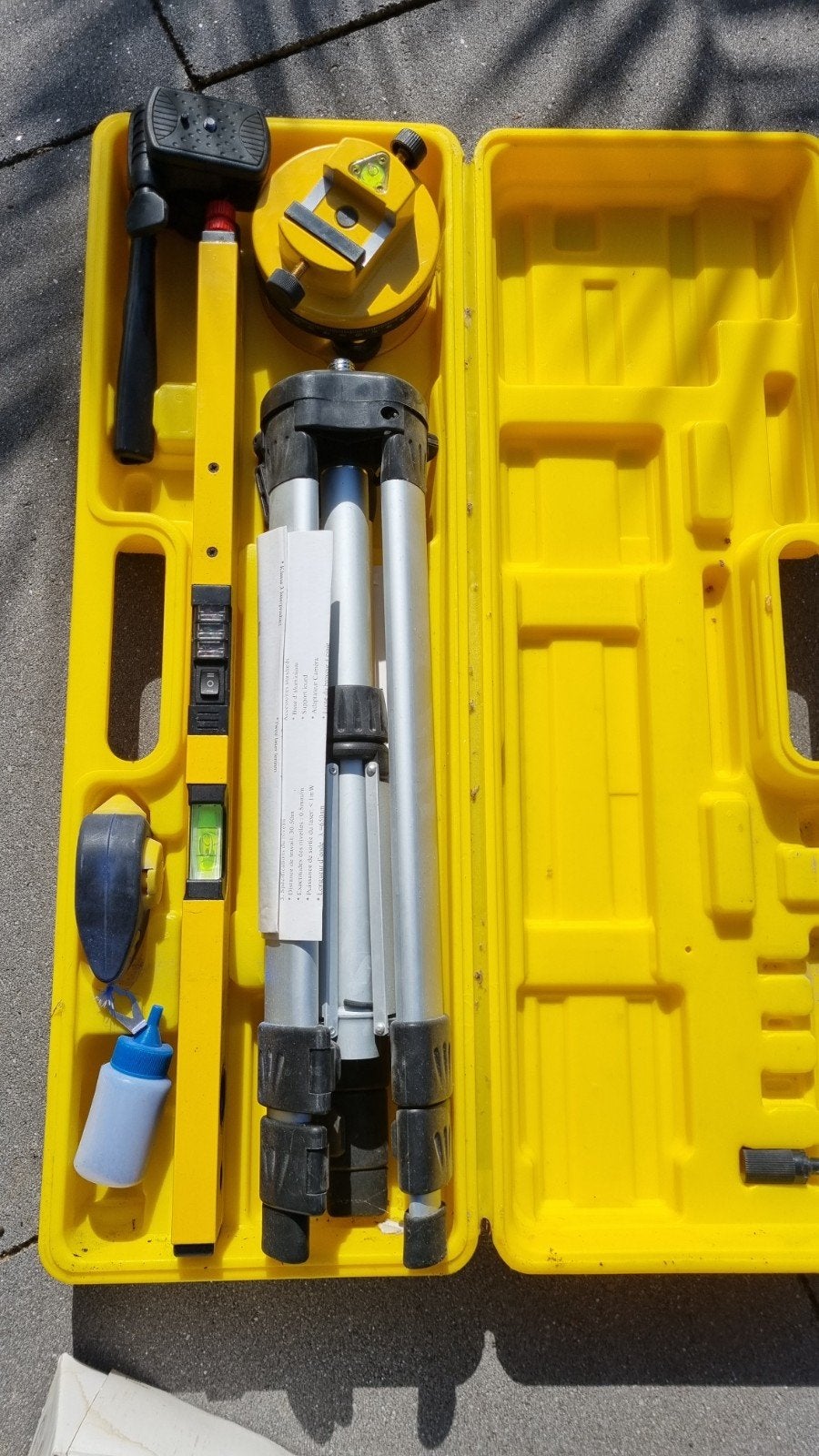 Laserwaterpas met statief en accessoires in koffer, Doe-het-zelf en Verbouw, Ophalen, Gebruikt, Overige meters